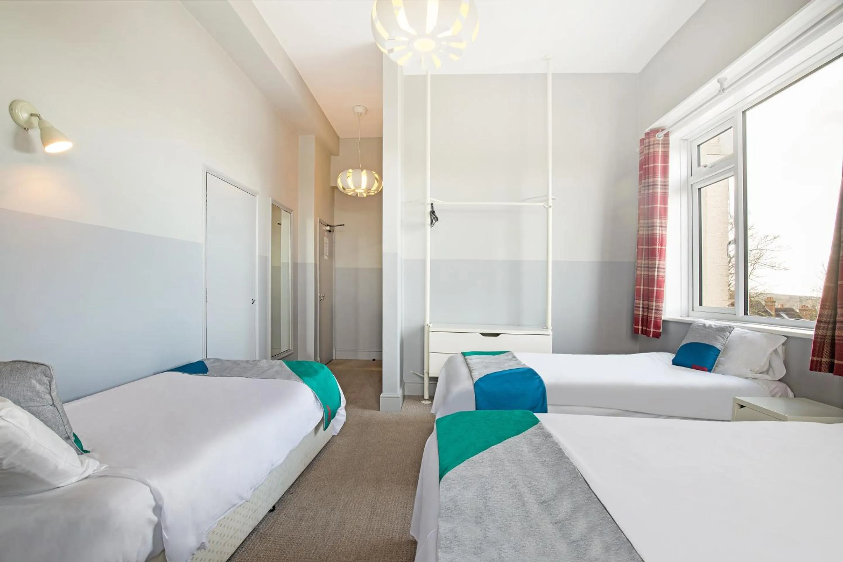 Bedroom, Bed in OYO The Green Man Pub And Hotel