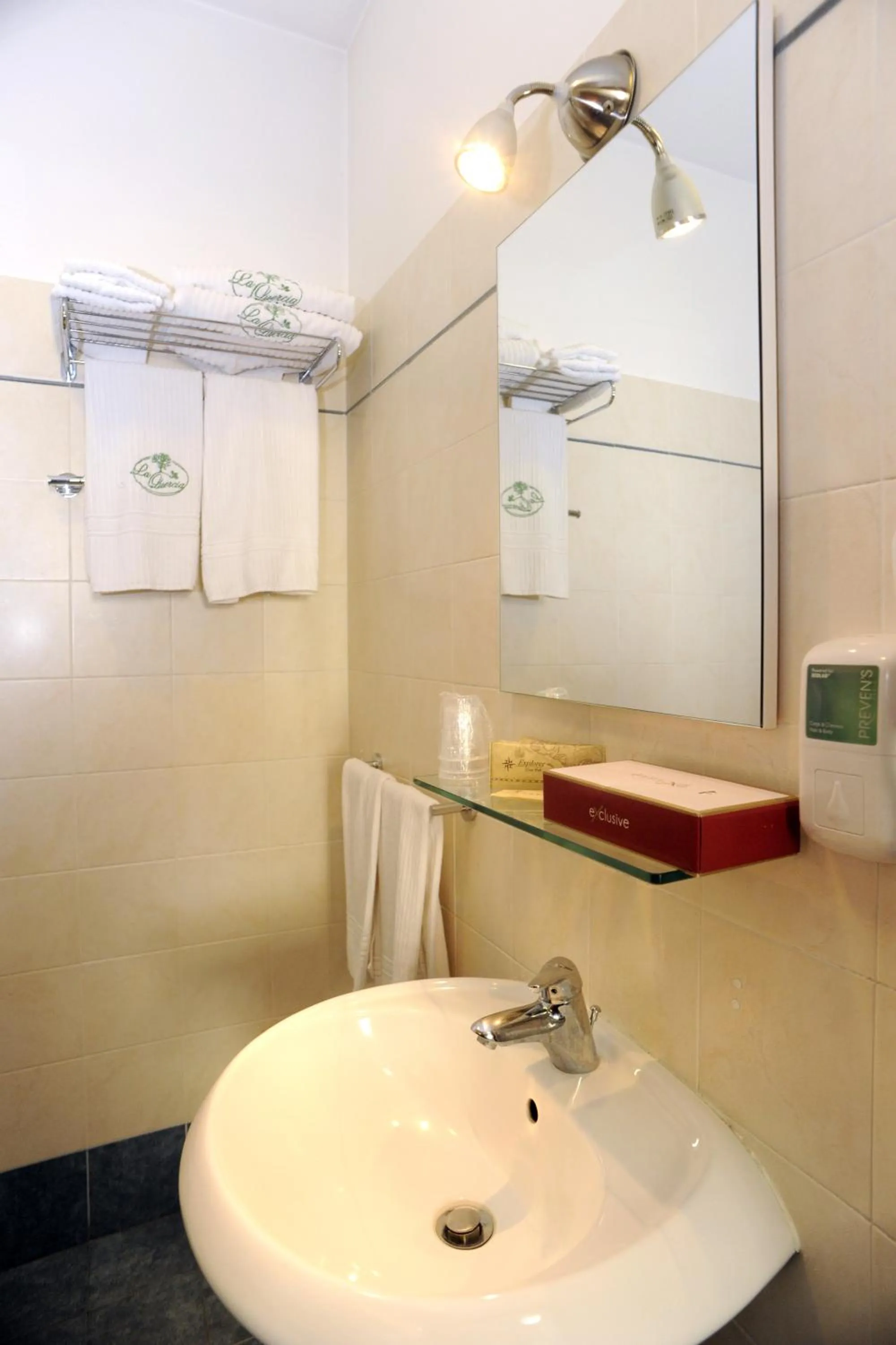 Bathroom in Hotel La Quercia