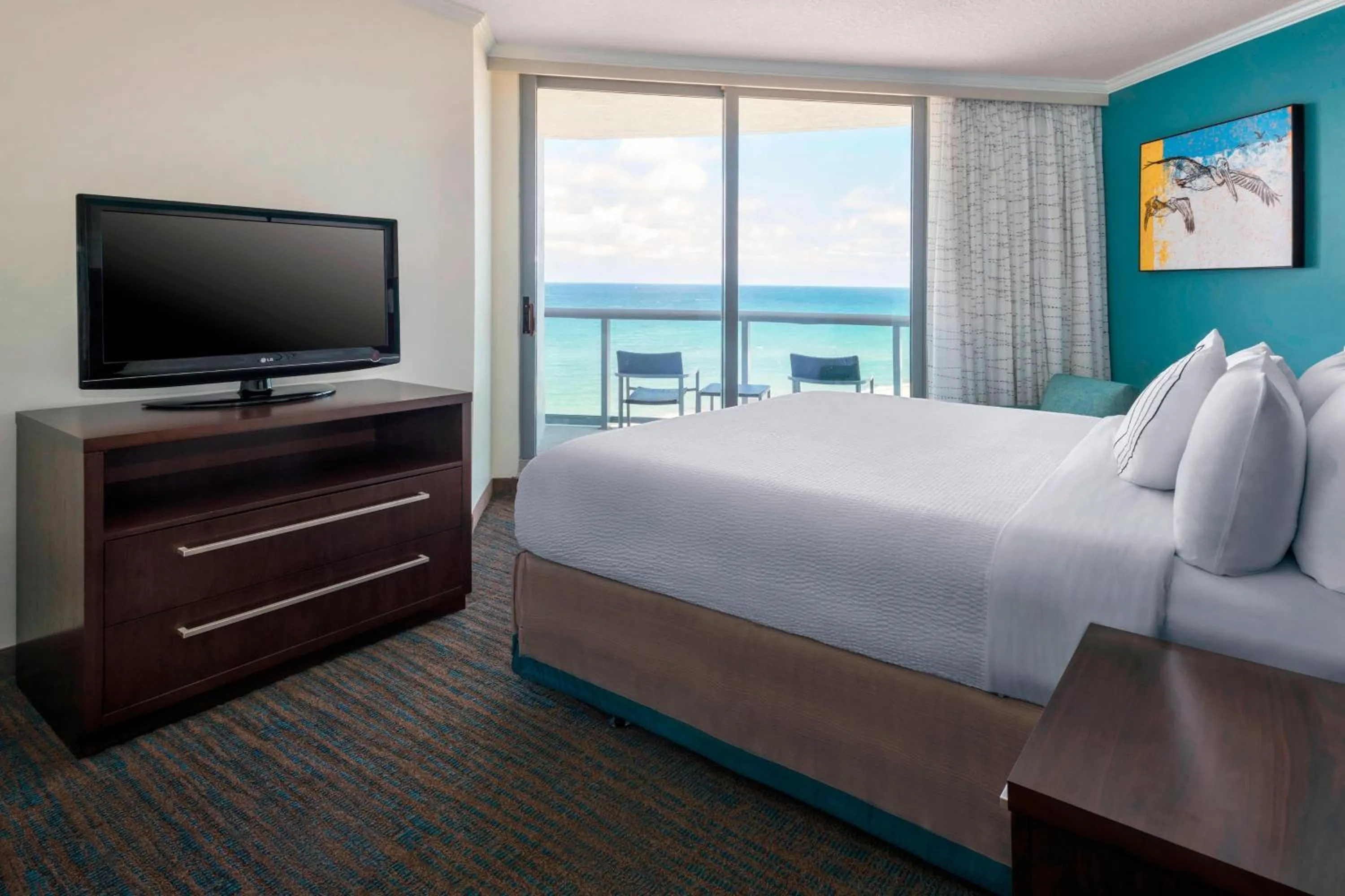 Bedroom, Bed in Residence Inn Fort Lauderdale Pompano Beach/Oceanfront