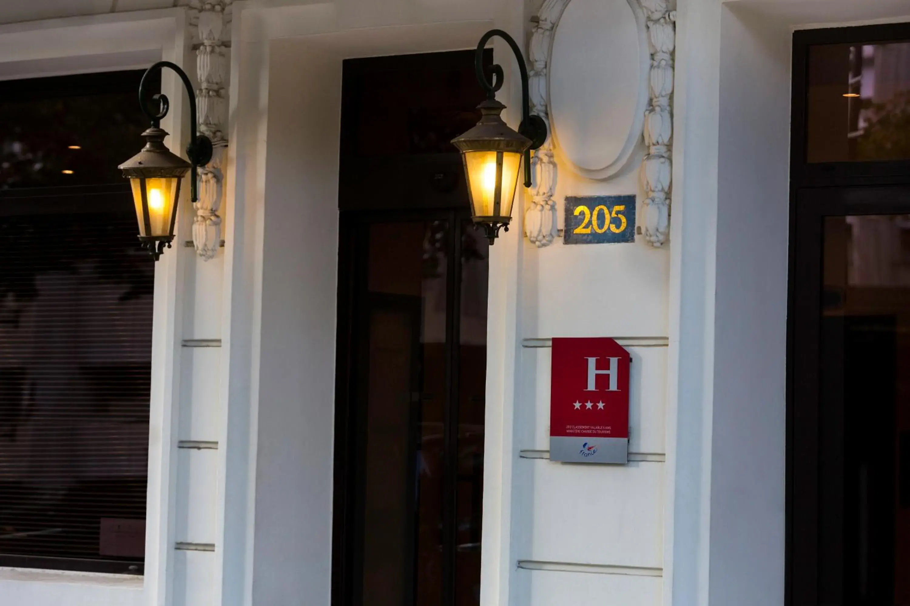 Facade/entrance in Hotel Paris Italie