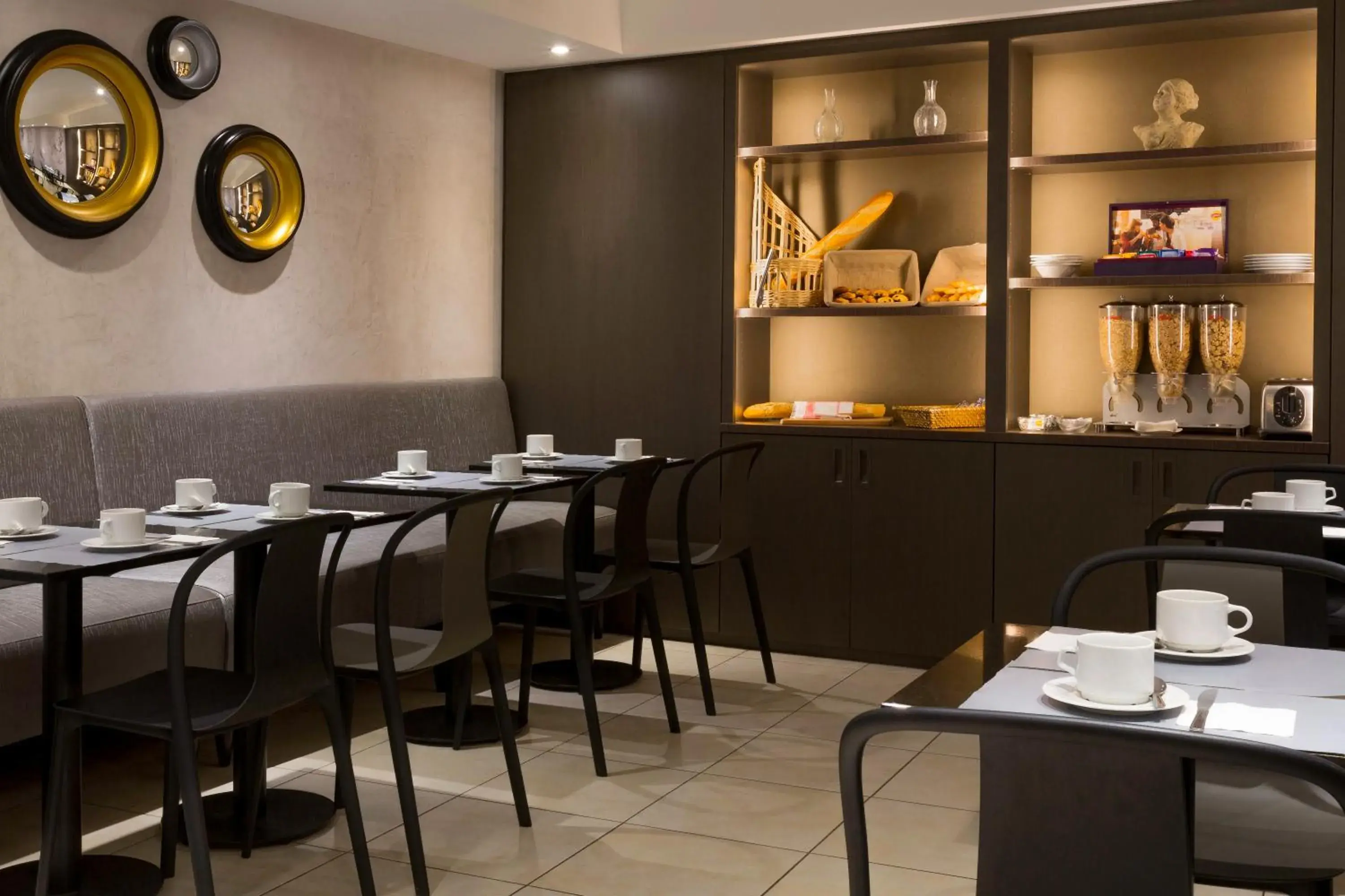 Dining area, Restaurant/Places to Eat in Hotel Paris Italie