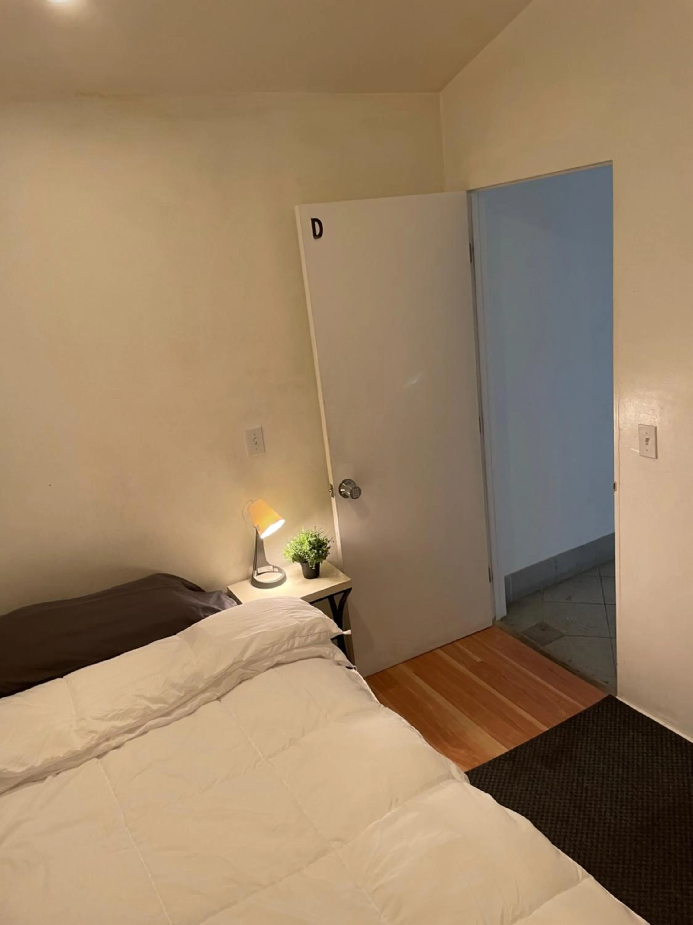 Bed in Culver City Hostel