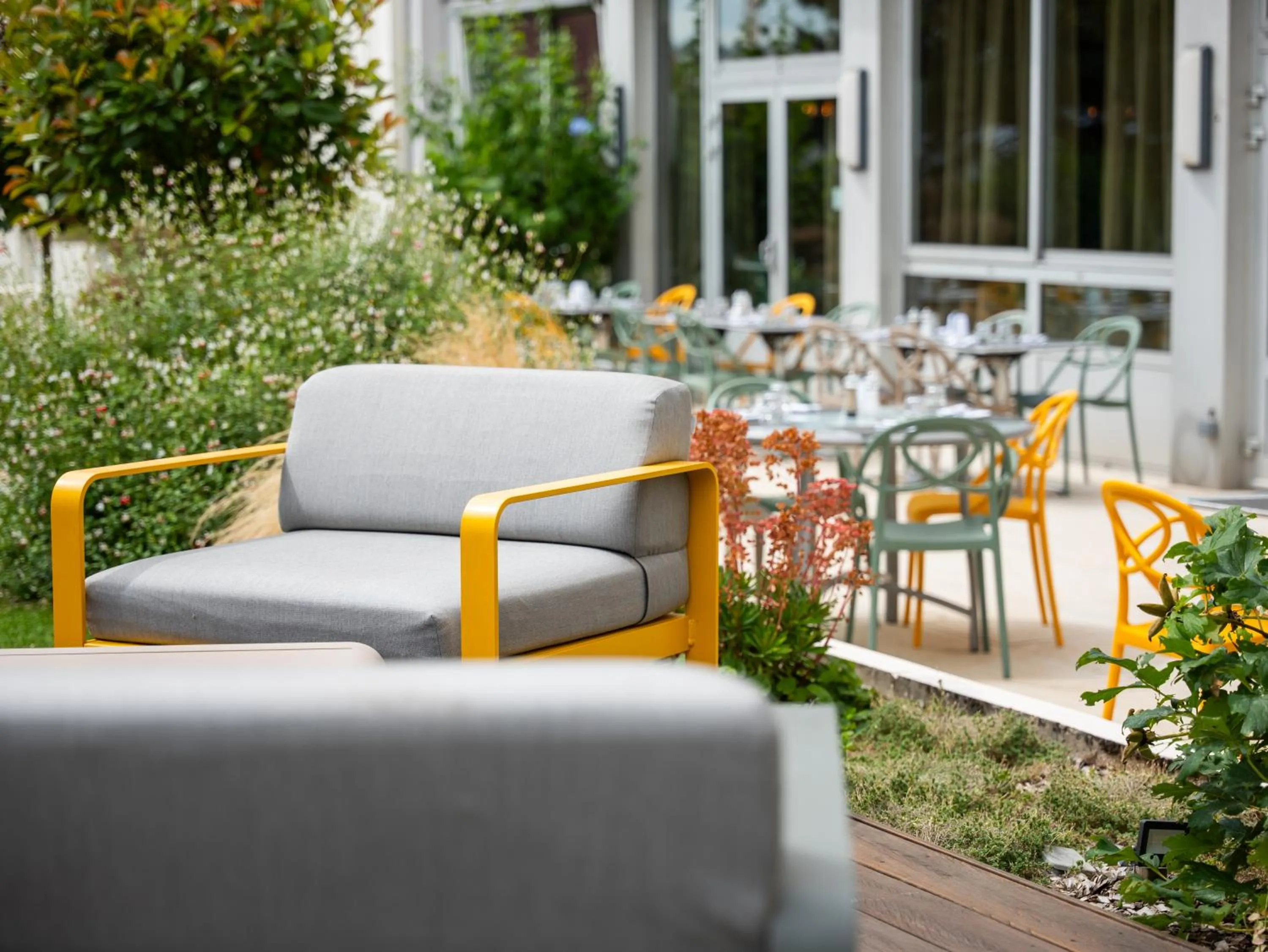 Patio in ibis Dijon Gare