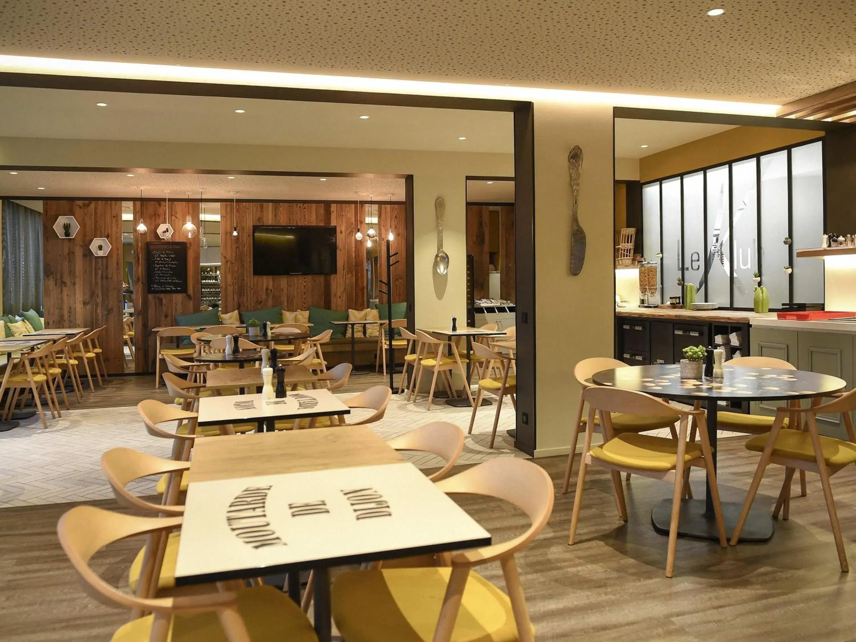 Restaurant/places to eat in ibis Dijon Gare Restaurant/places to eat in ibis Dijon Gare