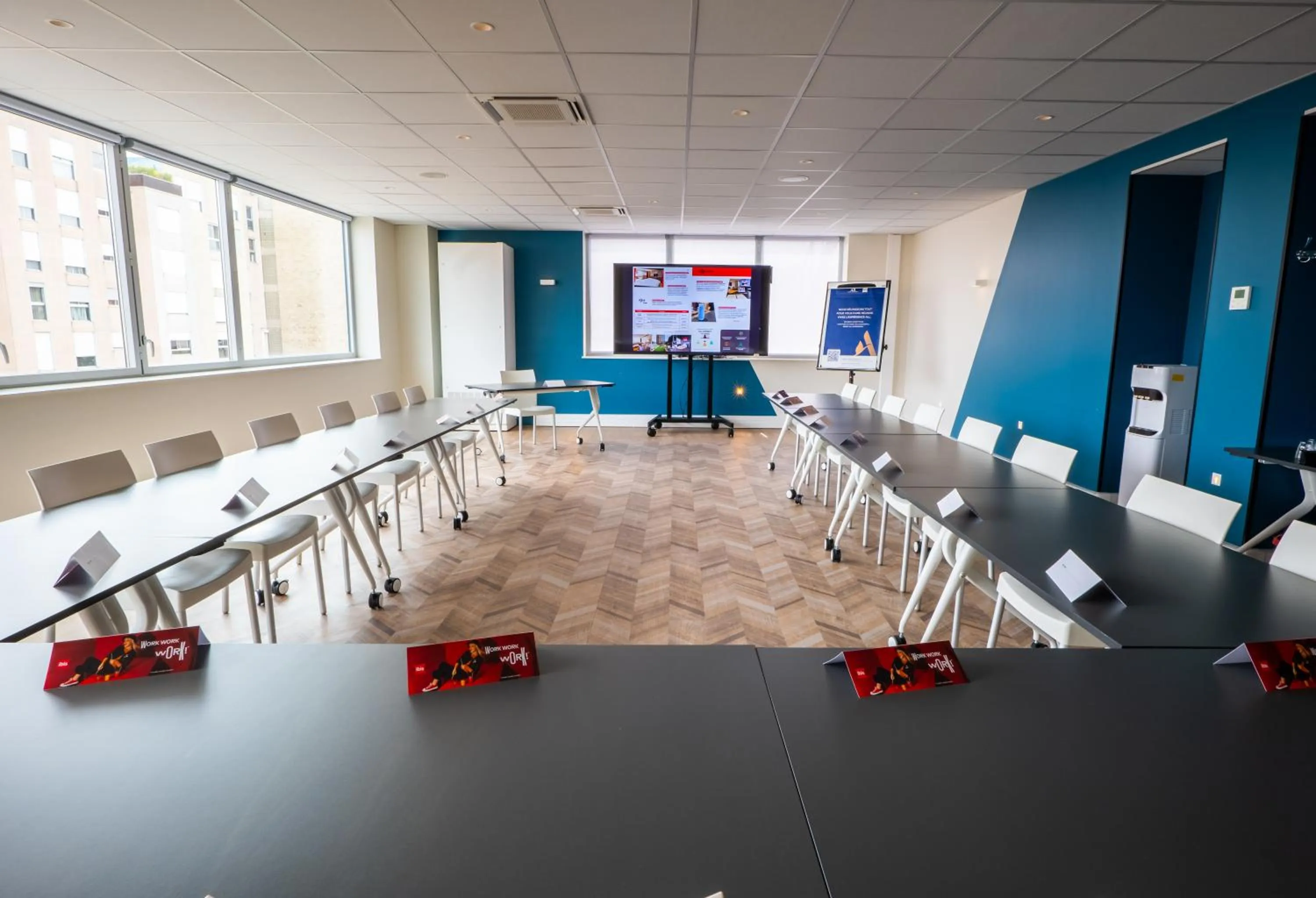 Meeting/conference room in ibis Dijon Gare