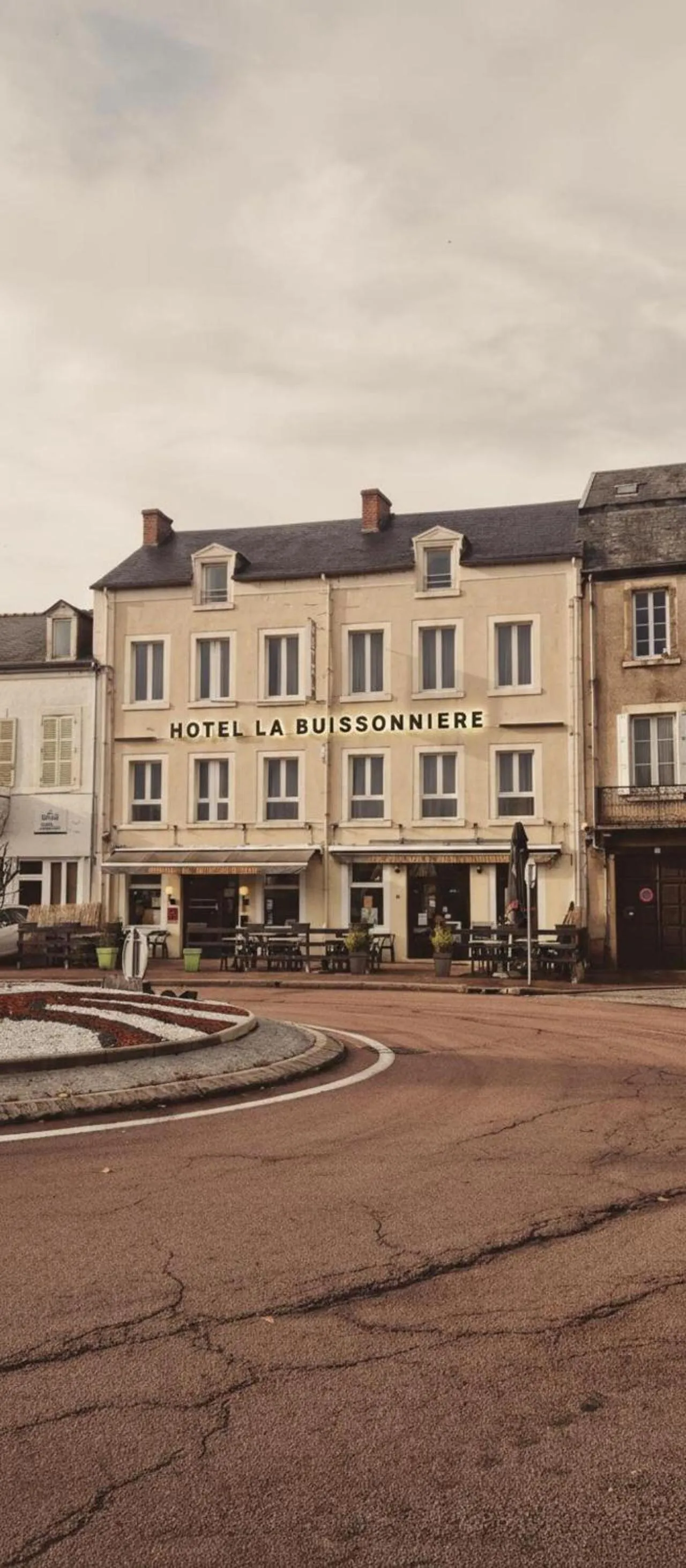 Property building in La Buissonnière