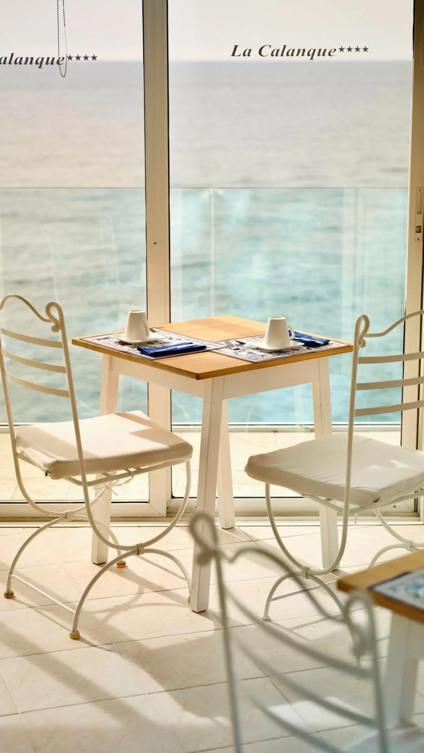 Breakfast in Hotel La Calanque Breakfast in Hotel La Calanque