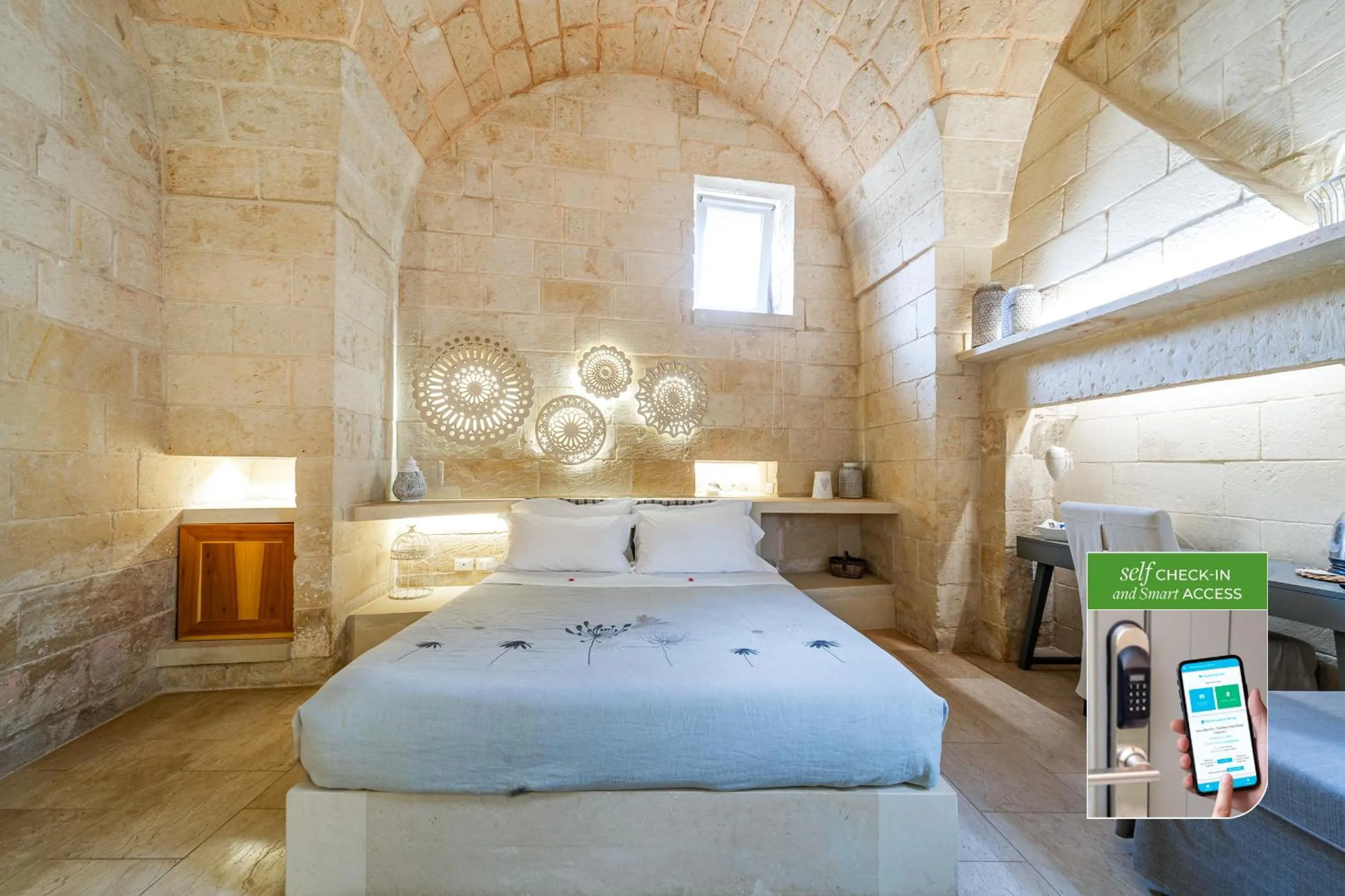 Bed in Corte Dei Granai Meeting & SPA - Raro Rooms Collection