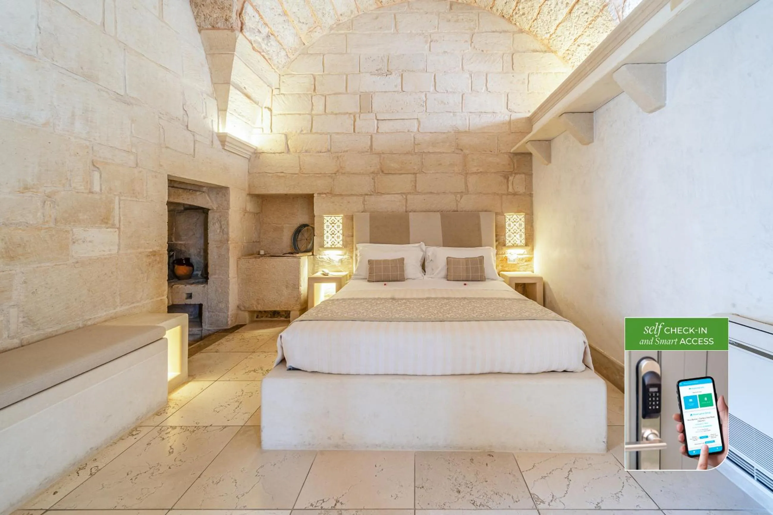 Bed in Corte Dei Granai Meeting & SPA - Raro Rooms Collection