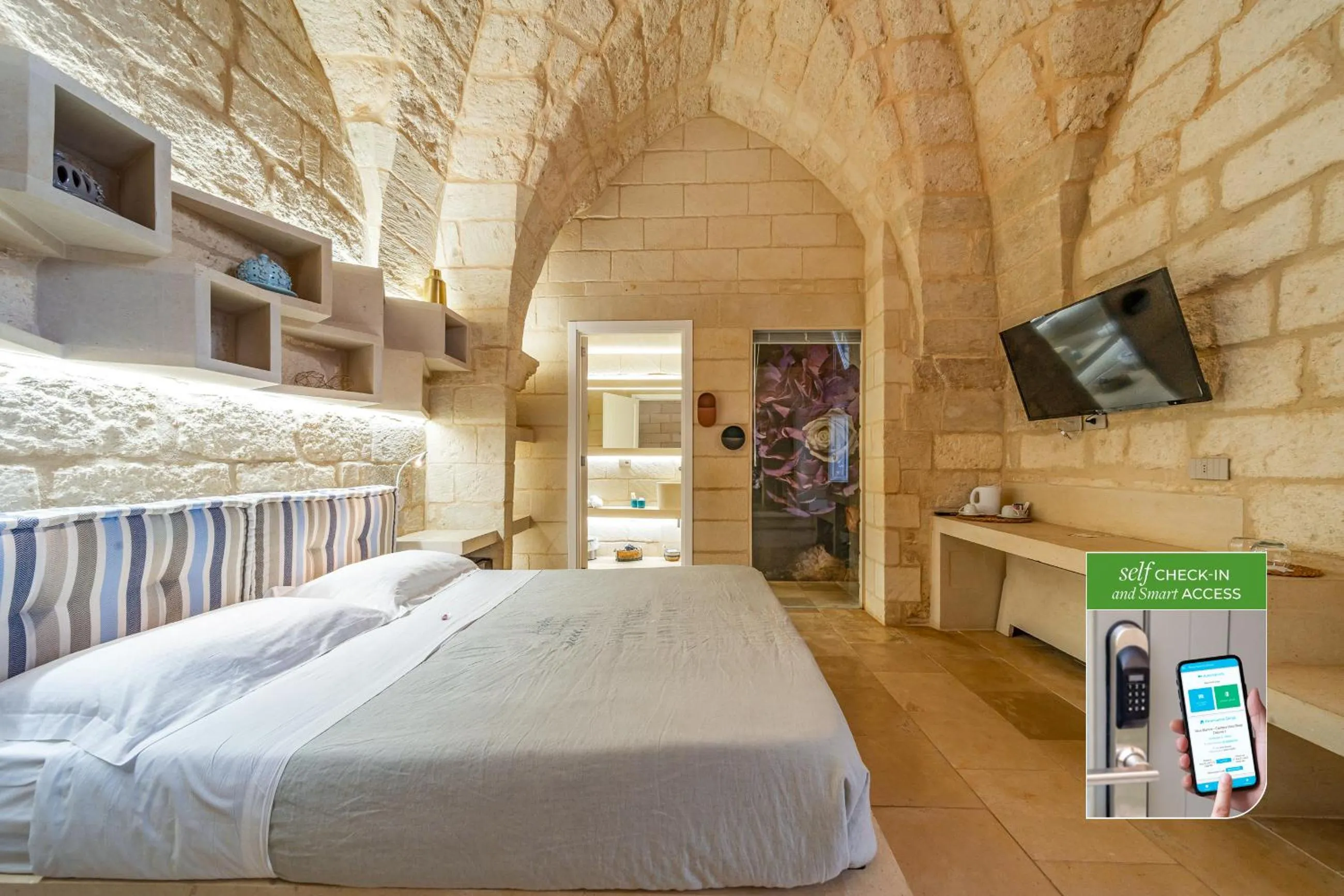 Bed in Corte Dei Granai Meeting & SPA - Raro Rooms Collection