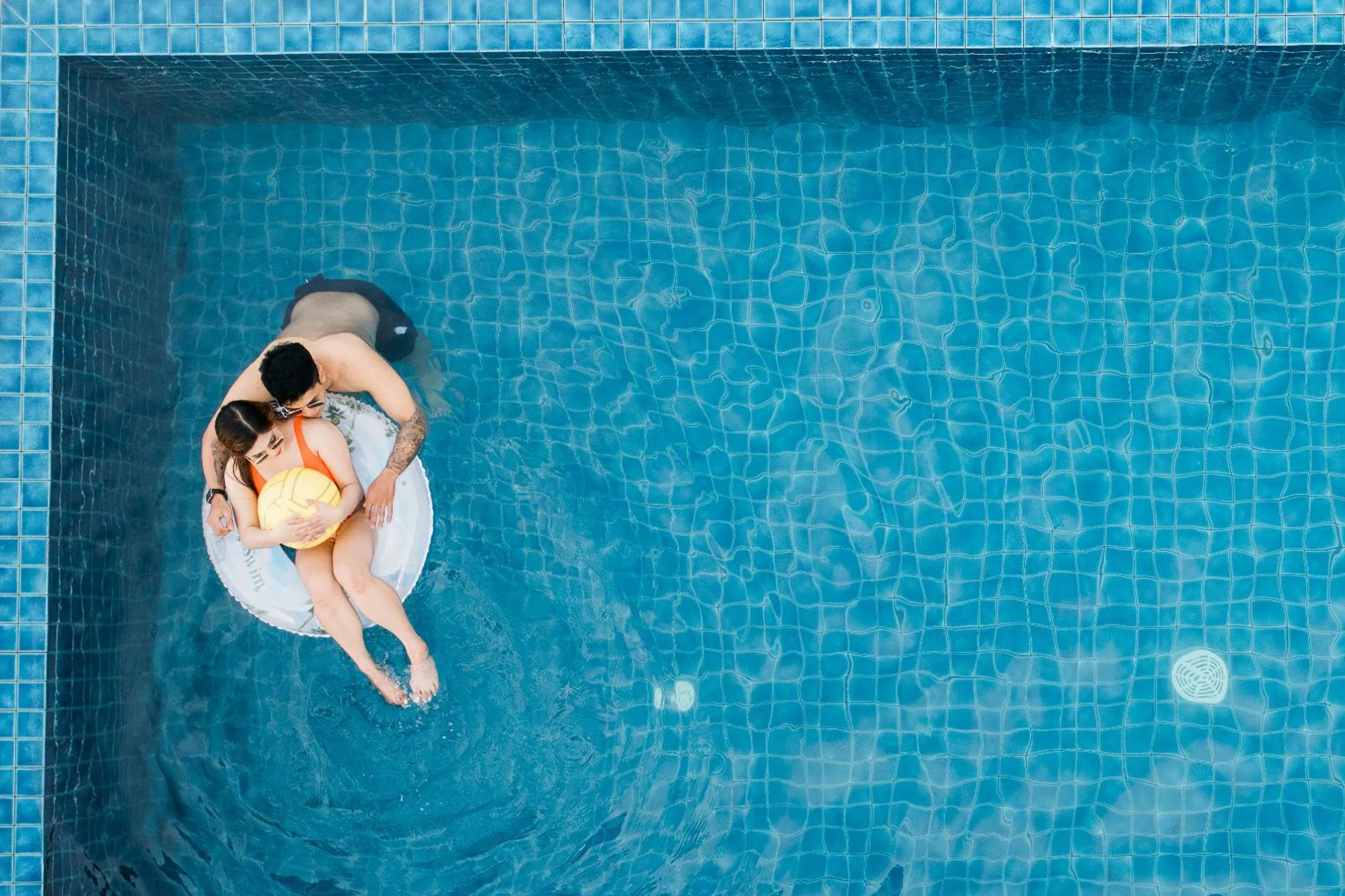 Swimming pool in Zuri Hotel