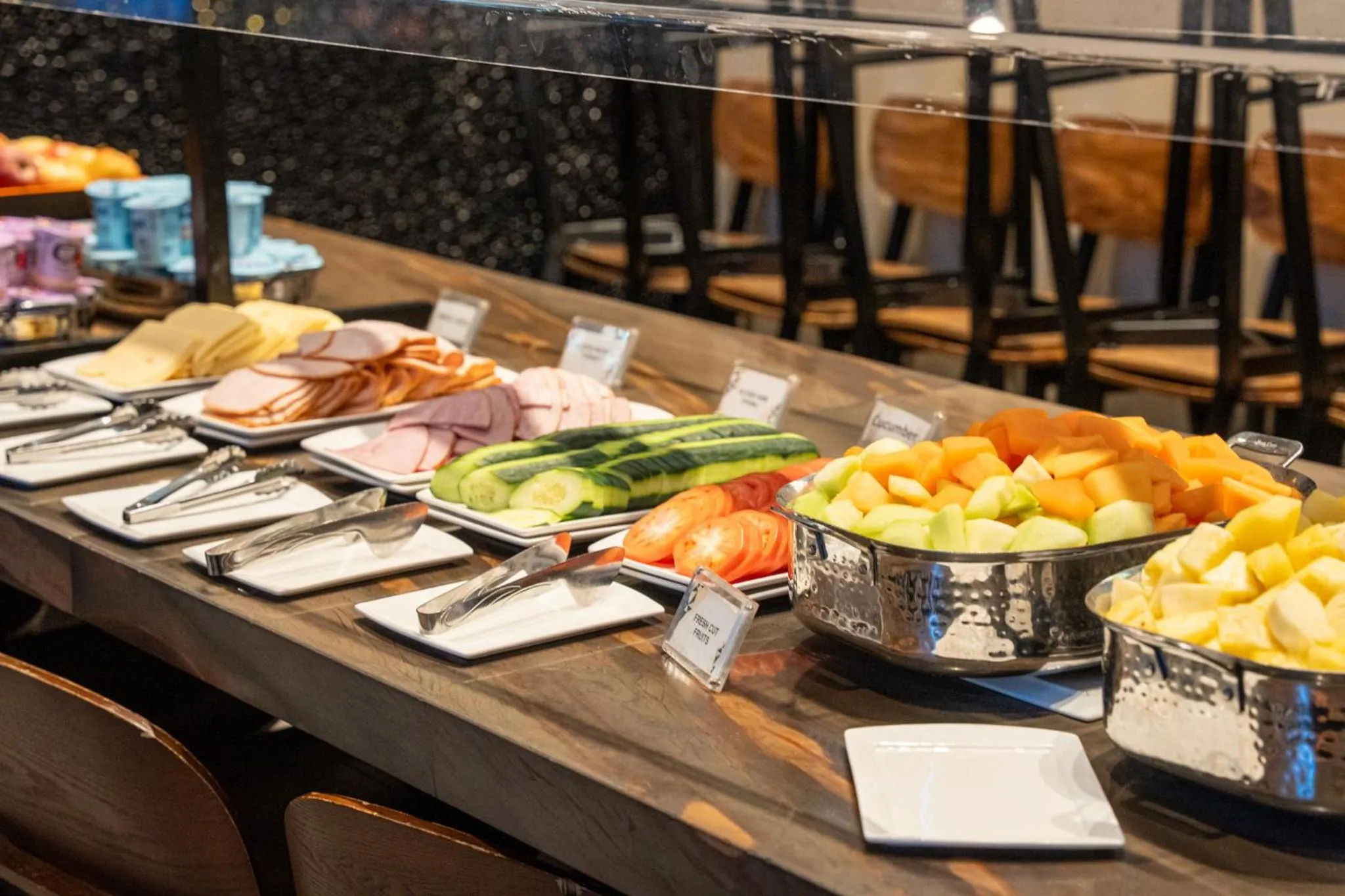 Breakfast in M Social Hotel New York Times Square