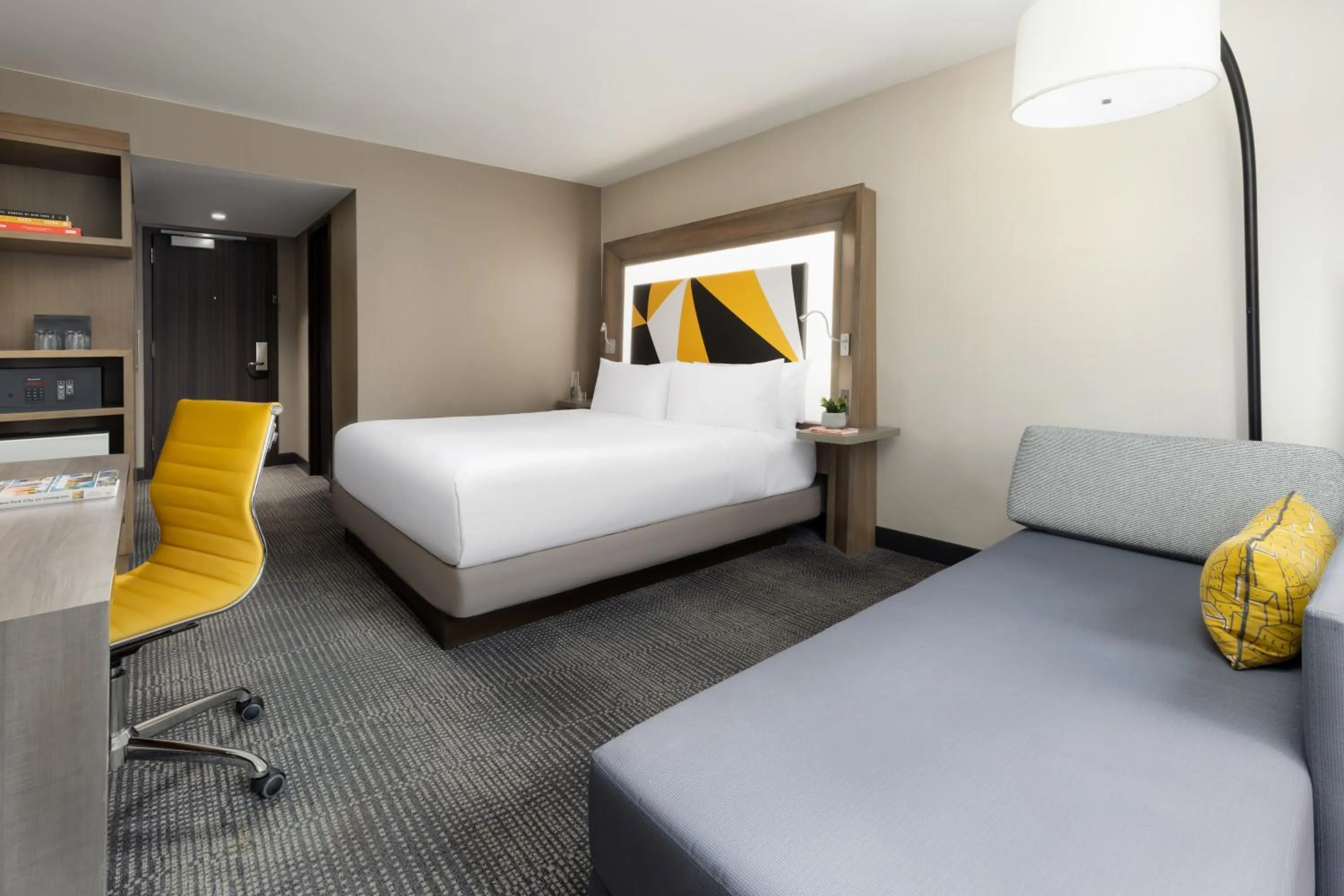 Bedroom, Bed in M Social Hotel Times Square New York