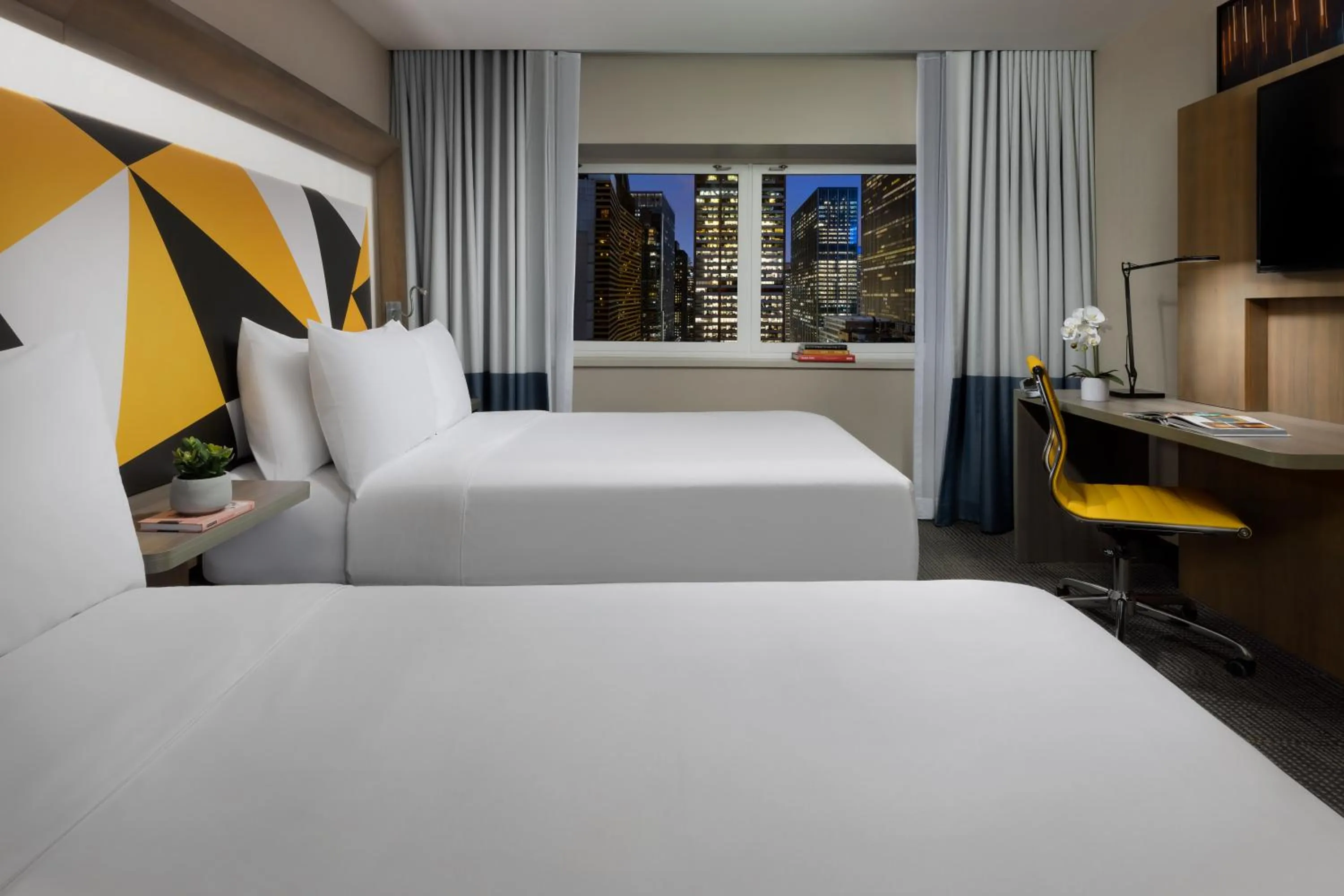 Bedroom, Bed in M Social Hotel Times Square New York