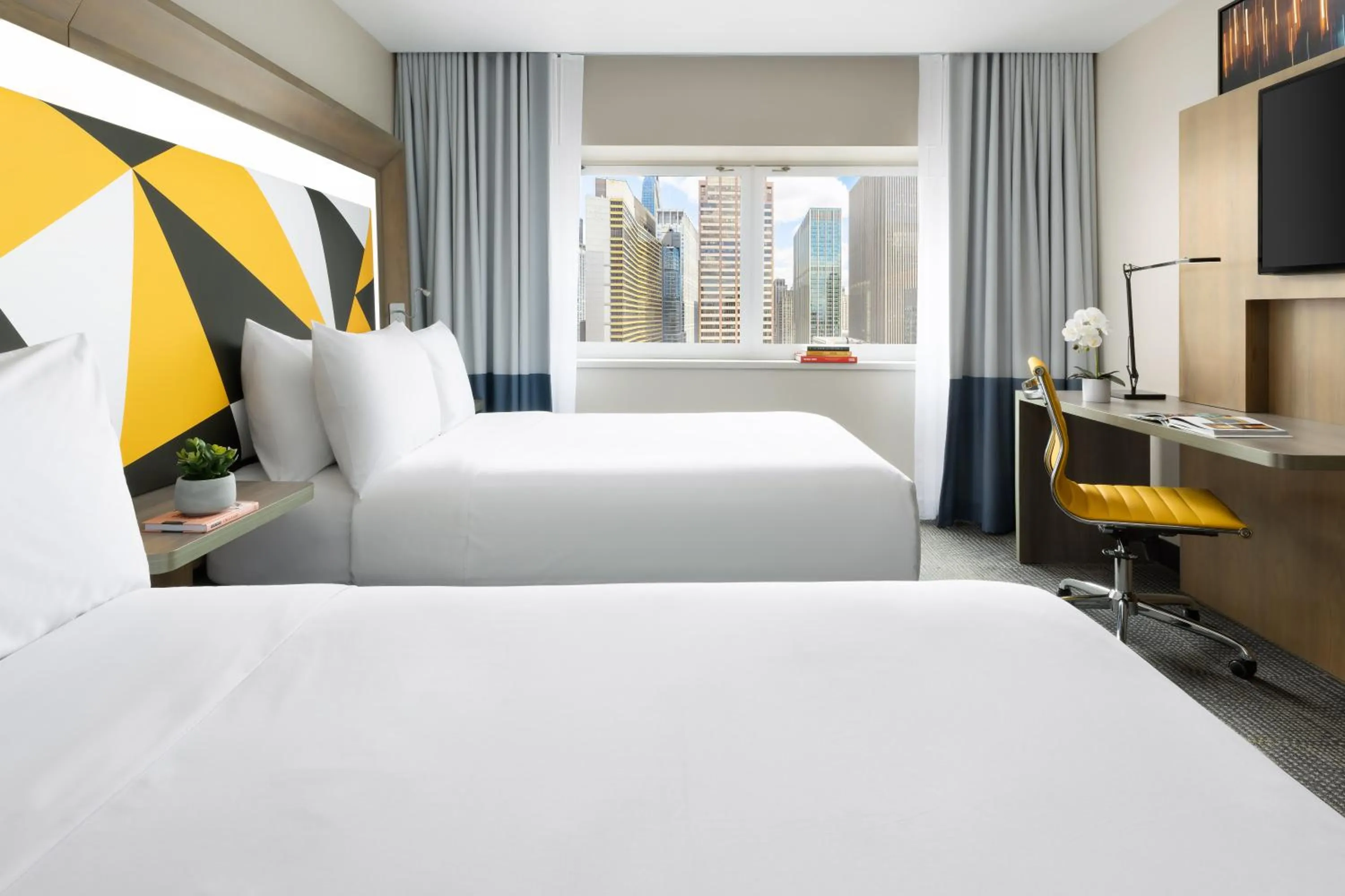 Bedroom, Bed in M Social Hotel Times Square New York