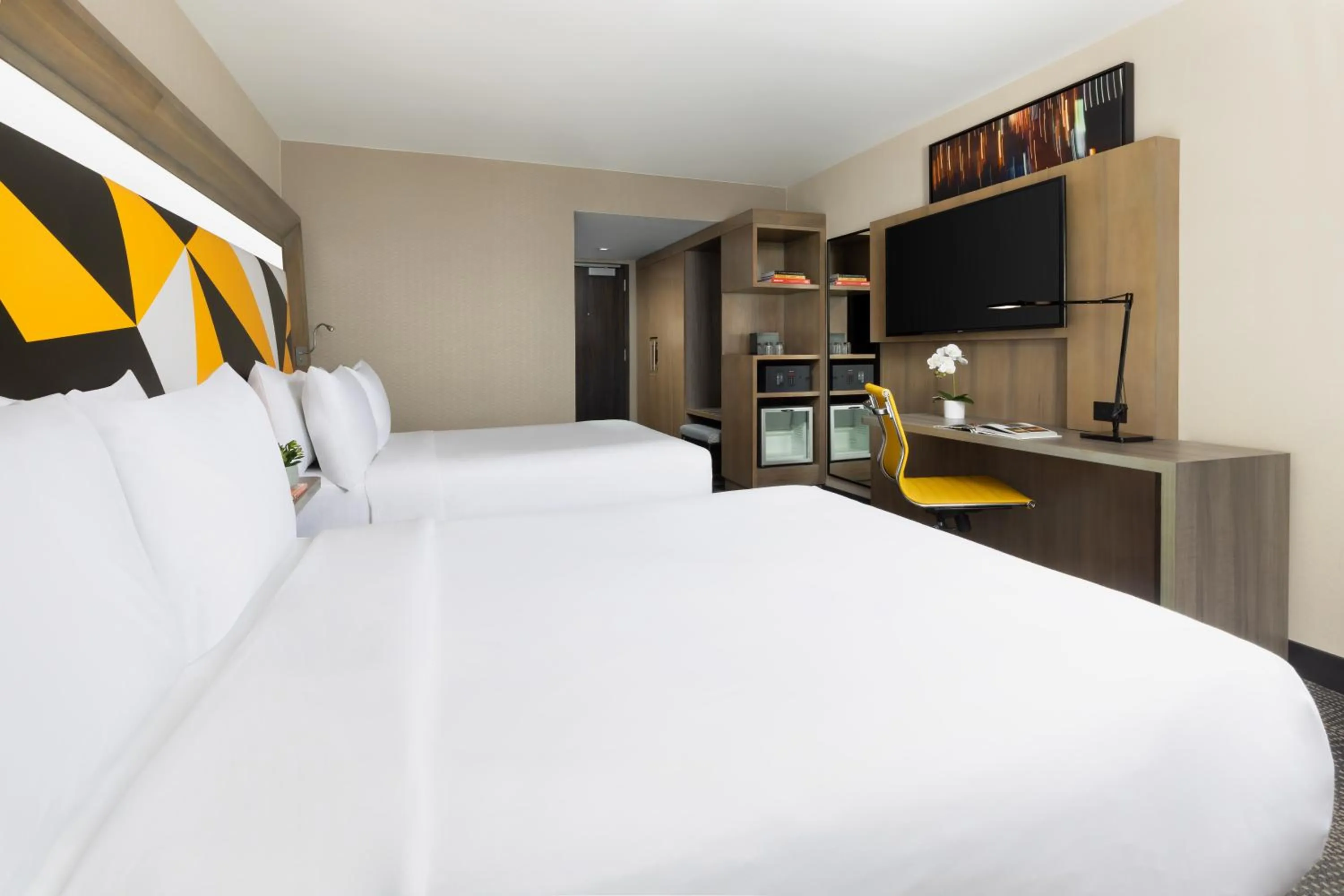 Bedroom, Bed in M Social Hotel Times Square New York