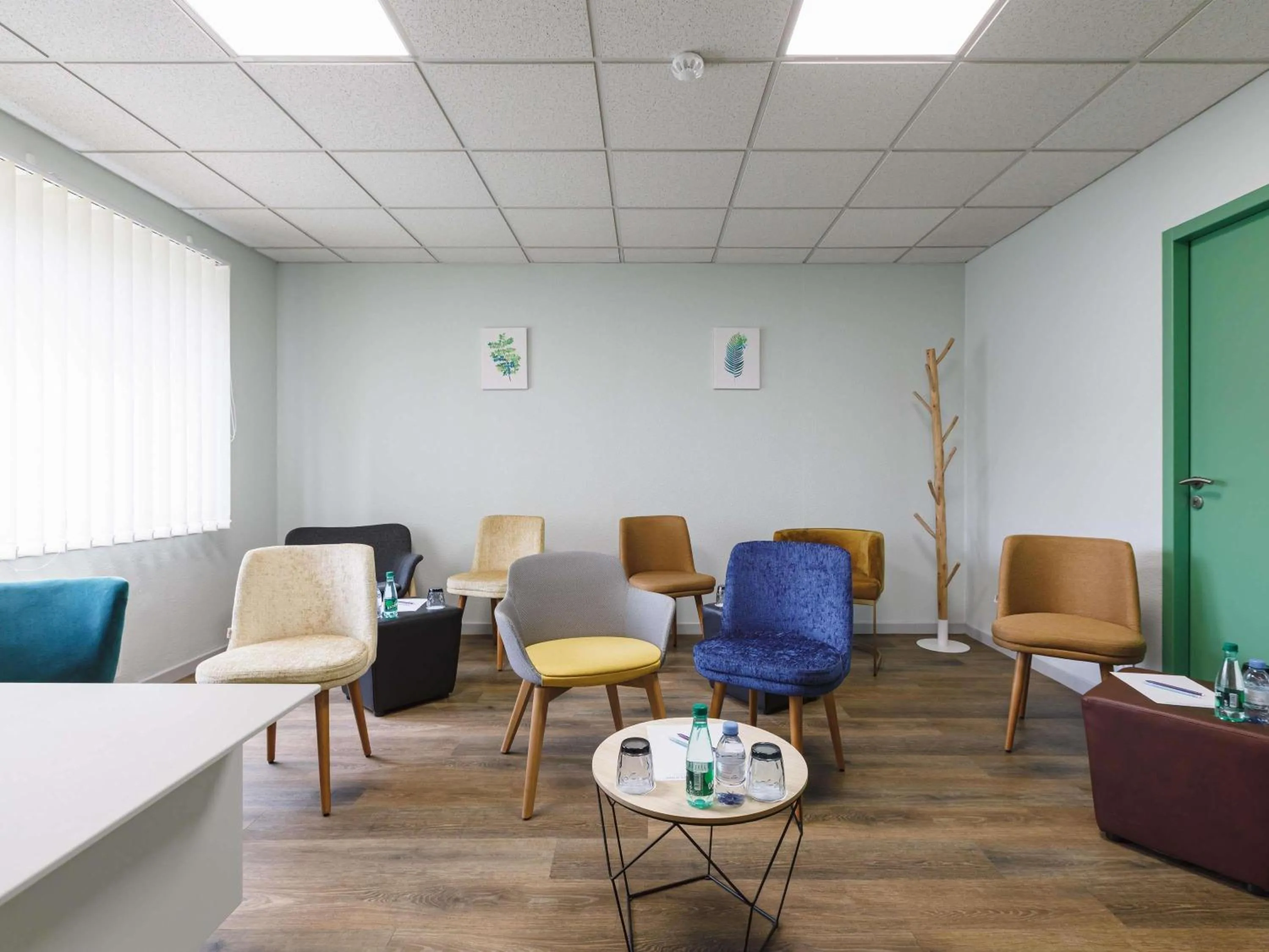 Business facilities in Mercure Aix-les-Bains Domaine de Marlioz Hôtel & Spa