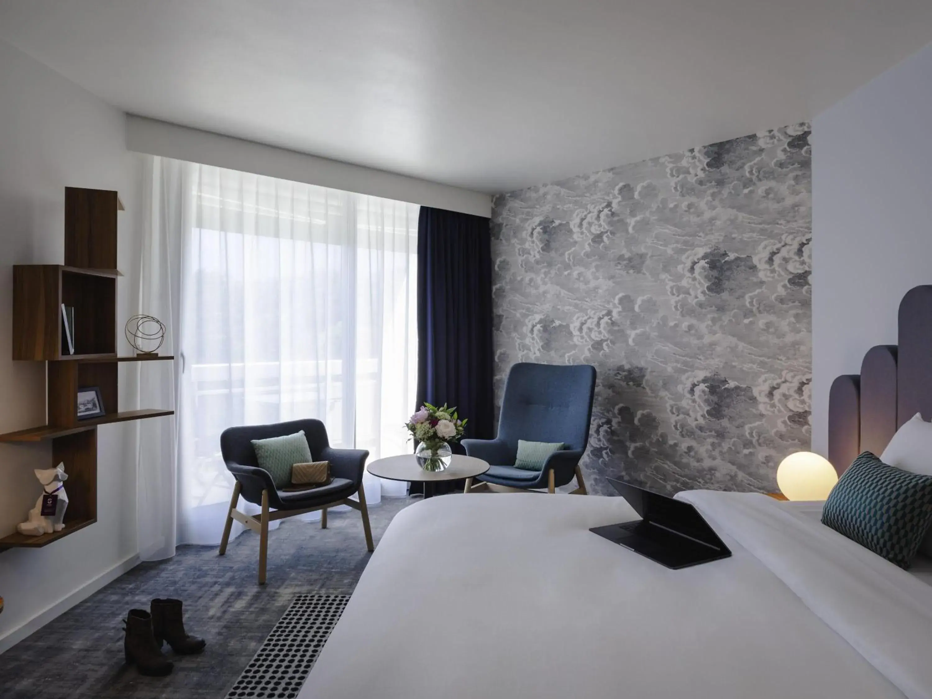 Bedroom, Bed in Mercure Aix-les-Bains Domaine de Marlioz Hôtel & Spa Bedroom, Bed in Mercure Aix-les-Bains Domaine de Marlioz Hôtel & Spa