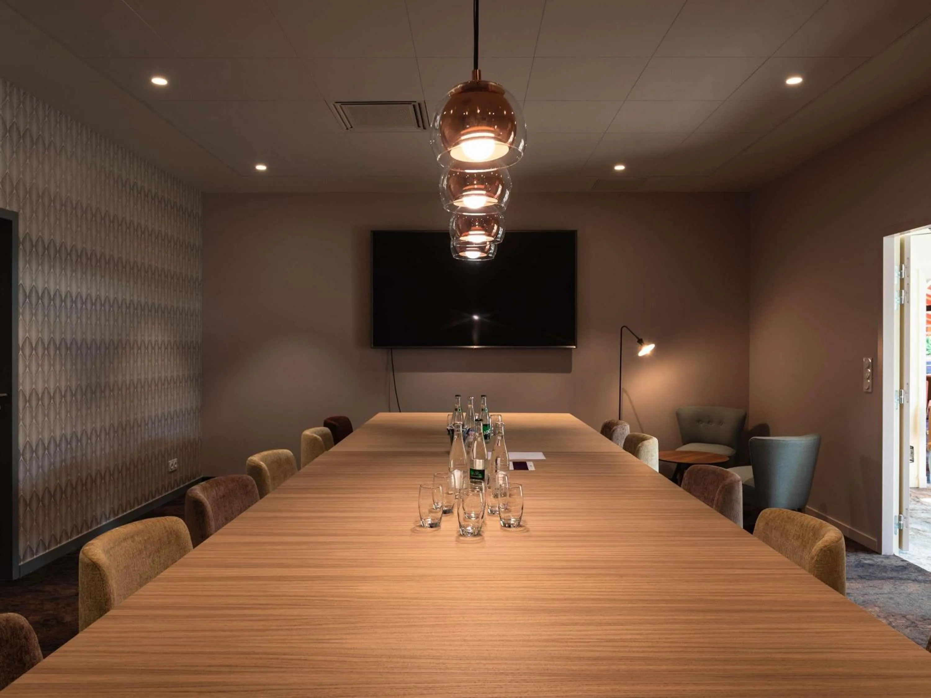 Meeting/conference room in Mercure Aix-les-Bains Domaine de Marlioz Hôtel & Spa