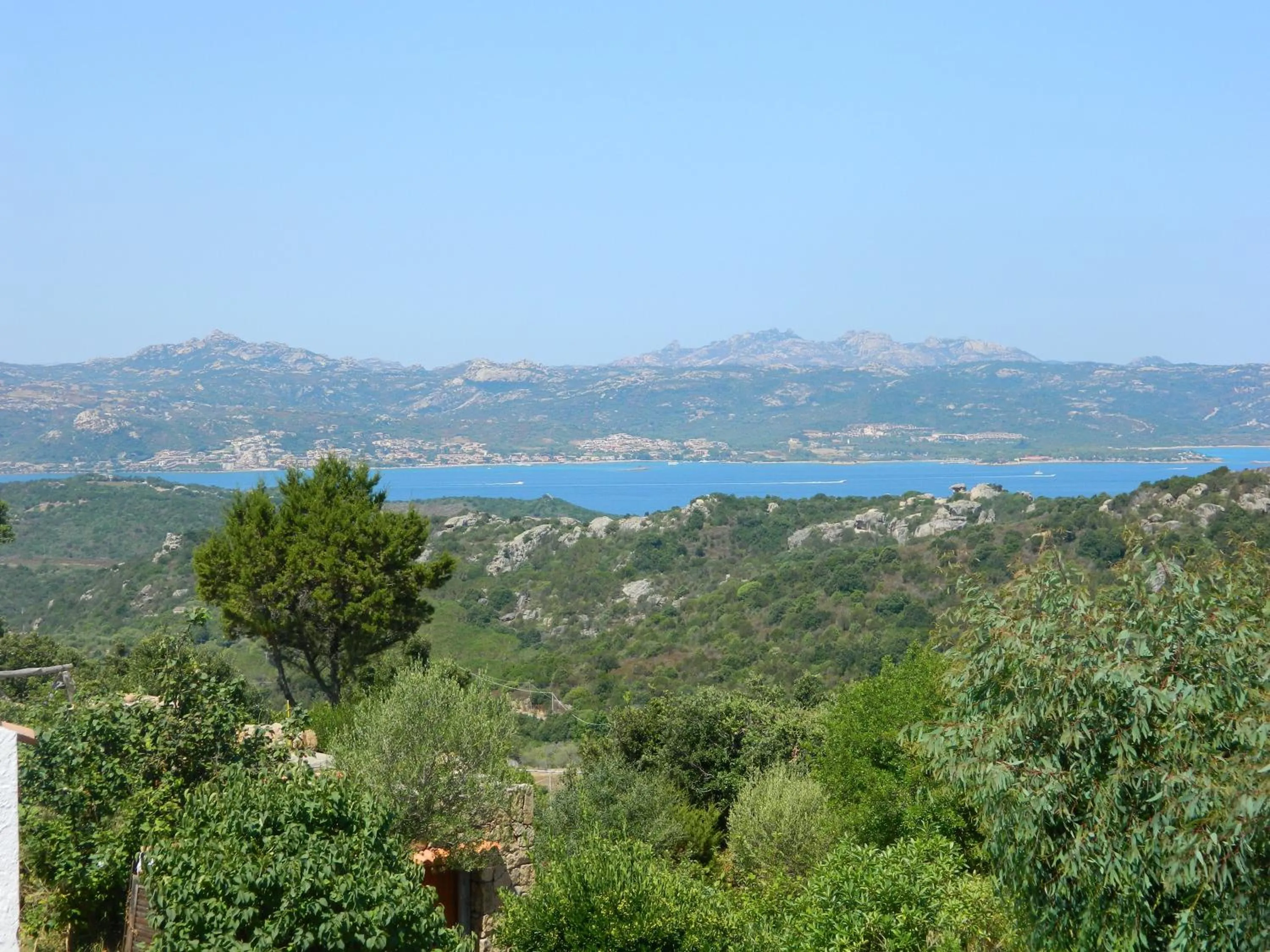 Natural landscape in B&B Bedda Ista