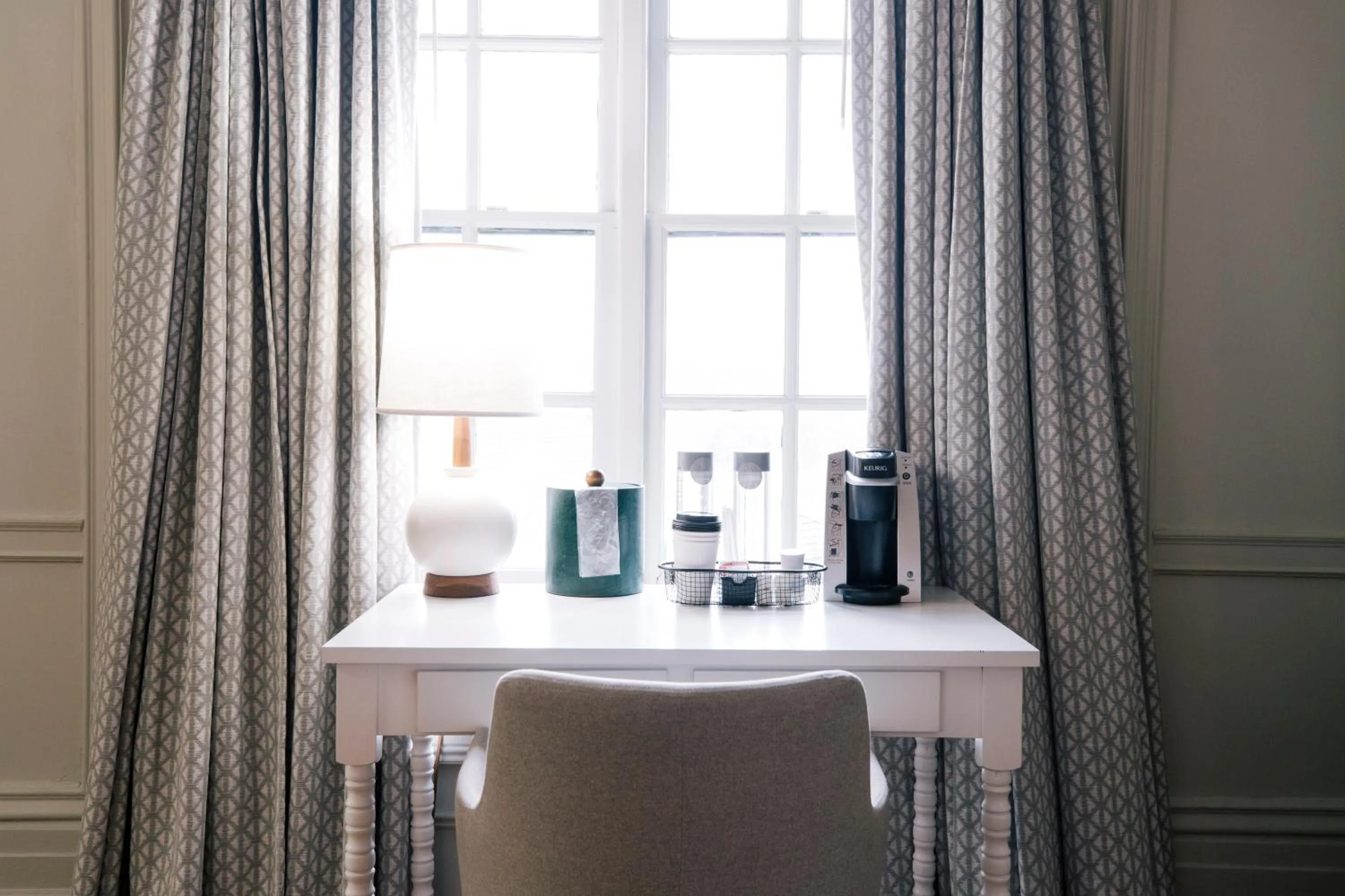 Bedroom in Tarrytown House Estate