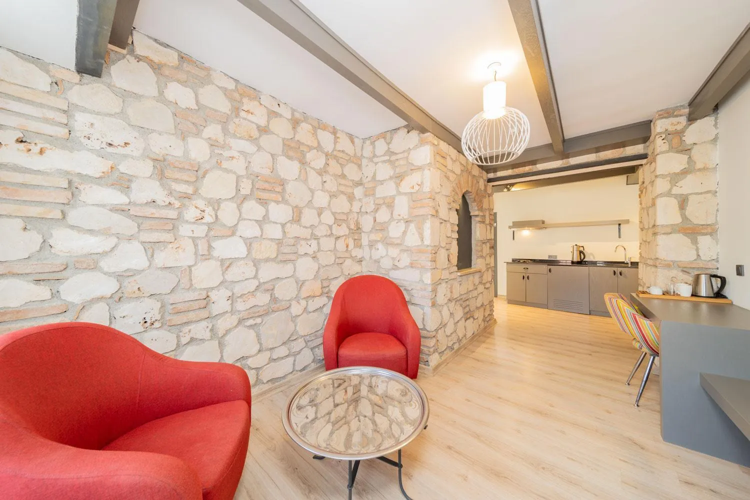 Kitchen or kitchenette in Alp Pasa Fiore Garden Suites - Special Class