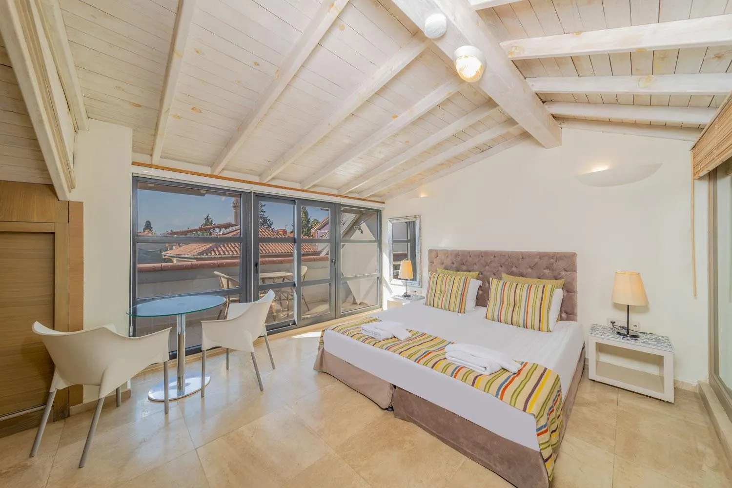 Bed in Alp Pasa Fiore Garden Suites - Special Class