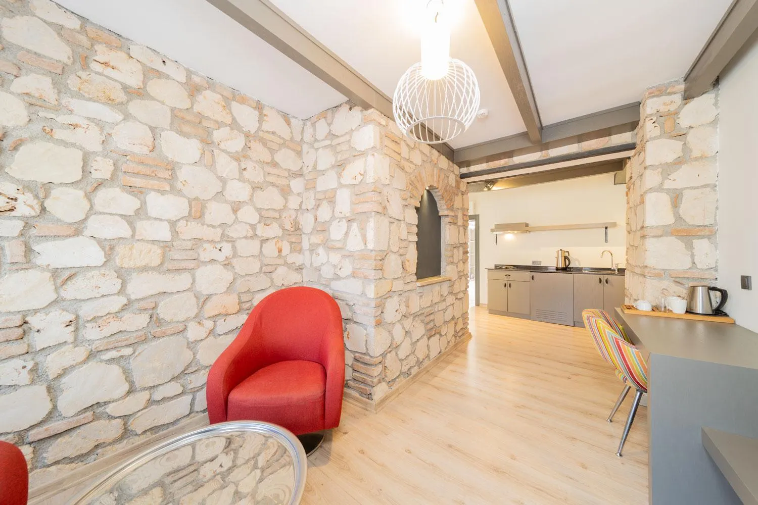 Kitchen or kitchenette in Alp Pasa Fiore Garden Suites - Special Class