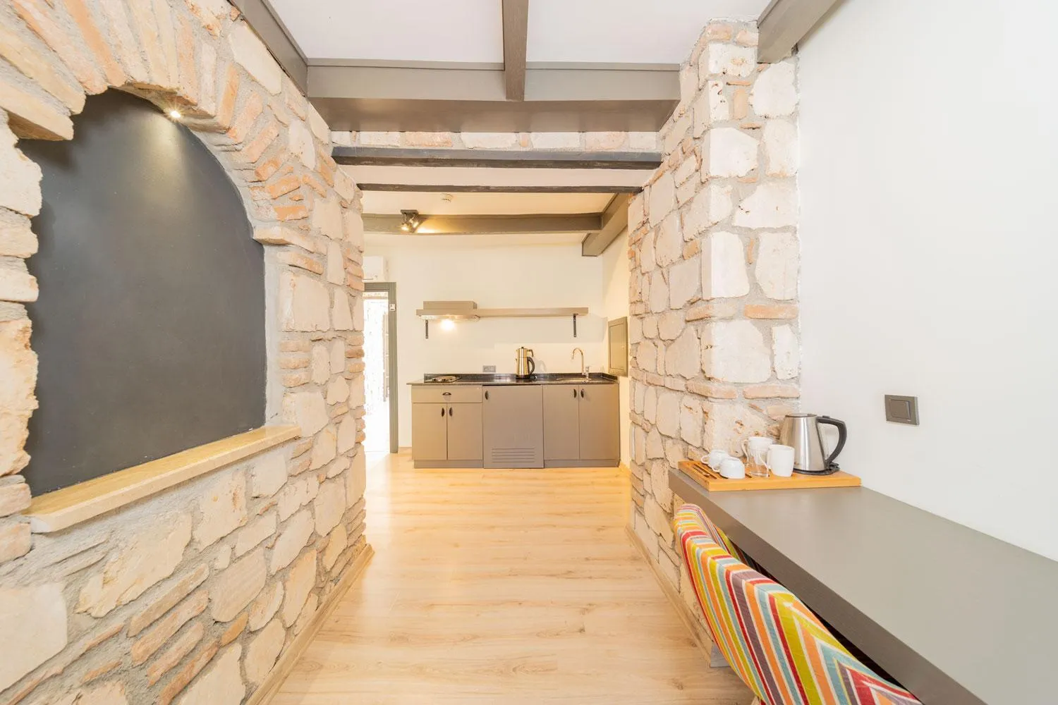 Kitchen or kitchenette in Alp Pasa Fiore Garden Suites - Special Class