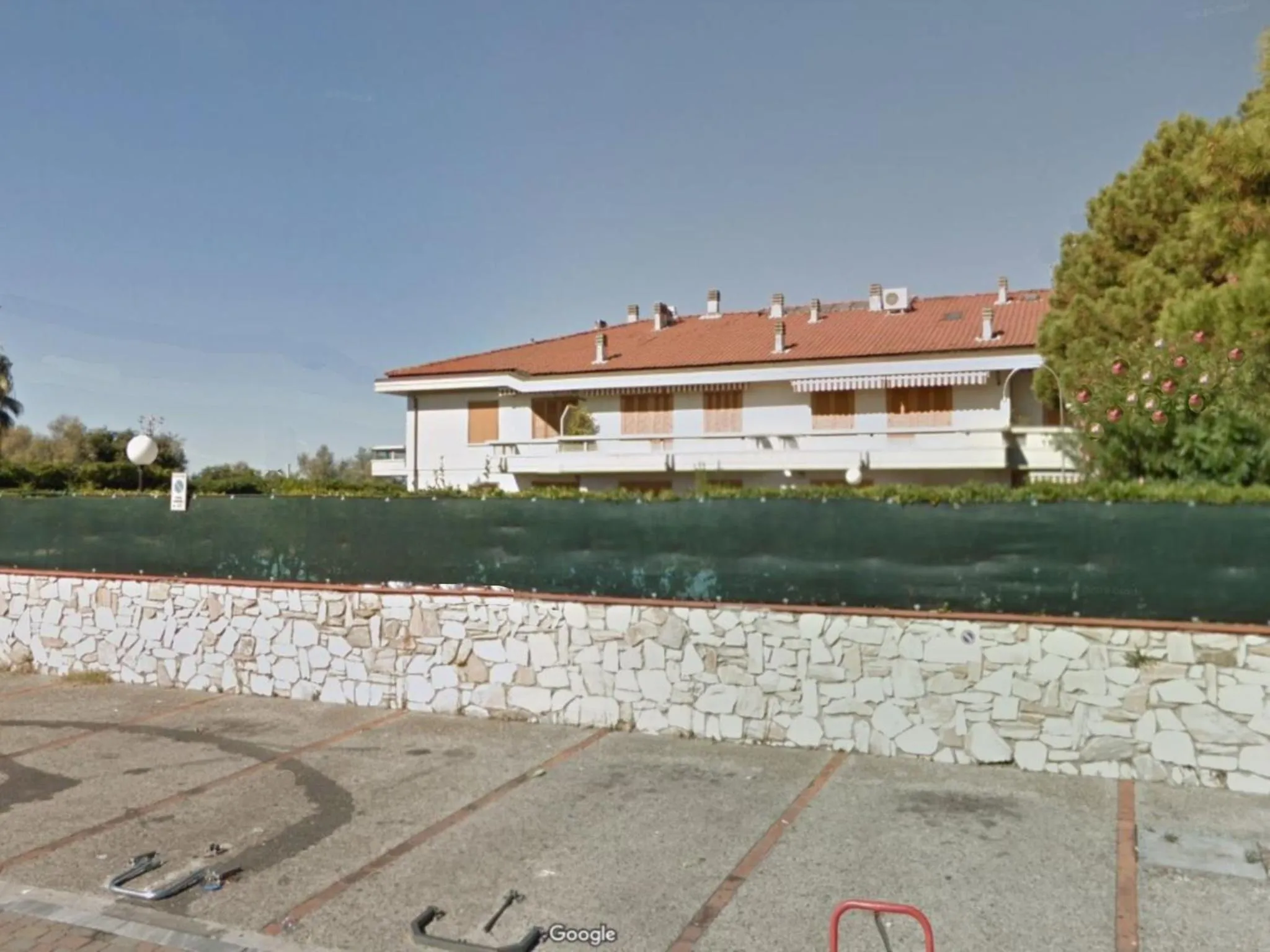 Property building in Appartamento Memi
