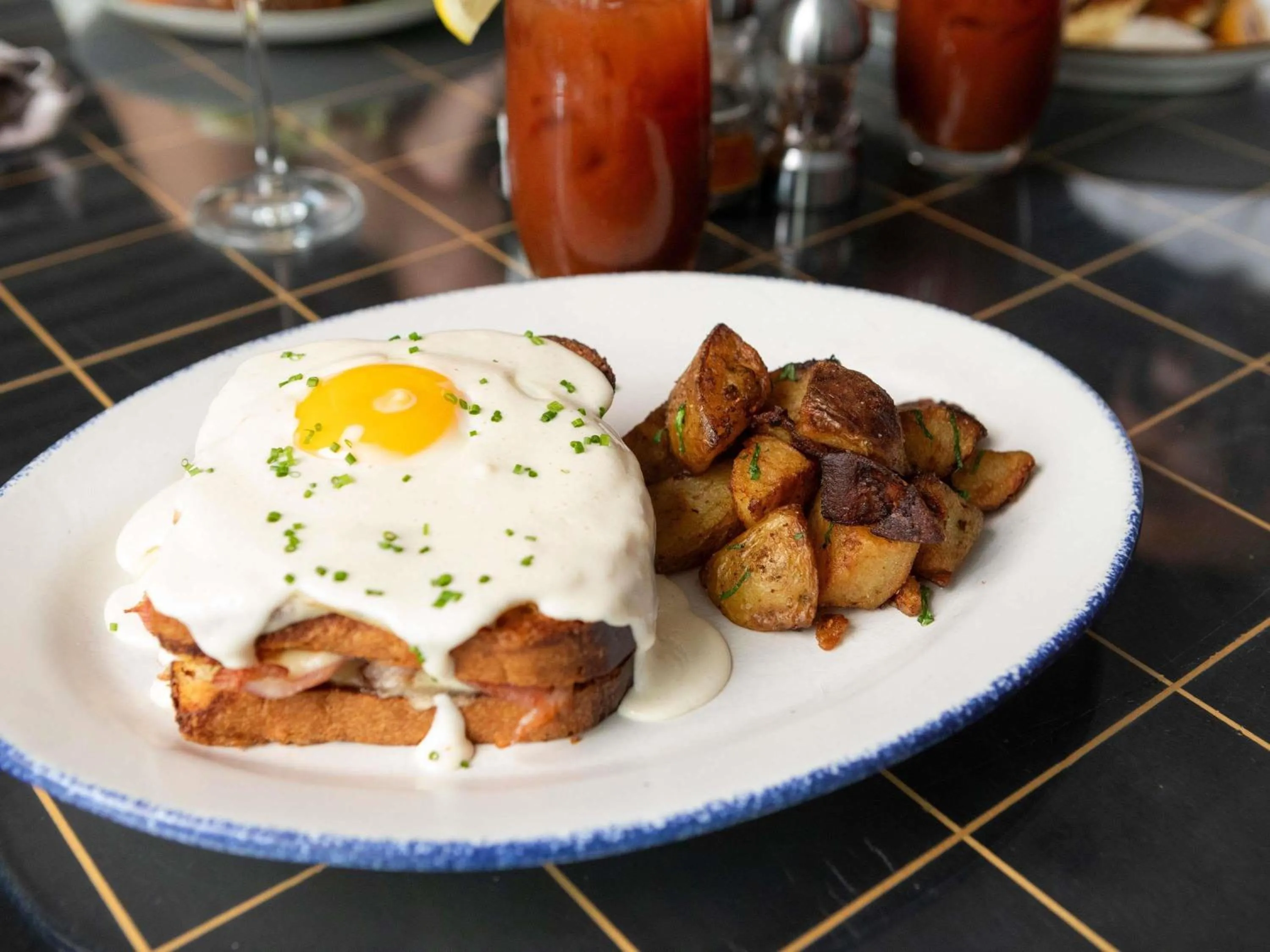 Breakfast in Sofitel Chicago Magnificent Mile