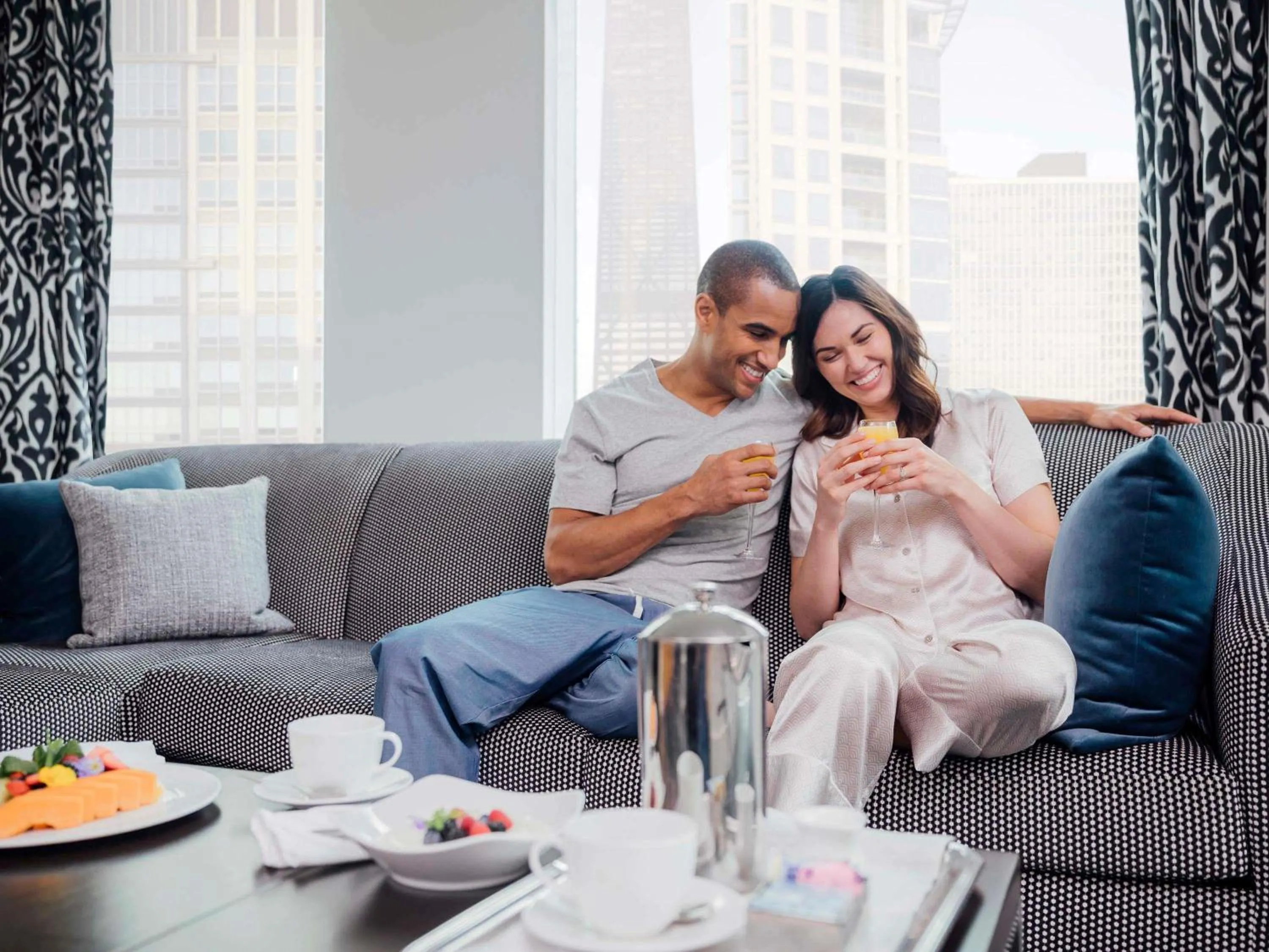 Bedroom in Sofitel Chicago Magnificent Mile