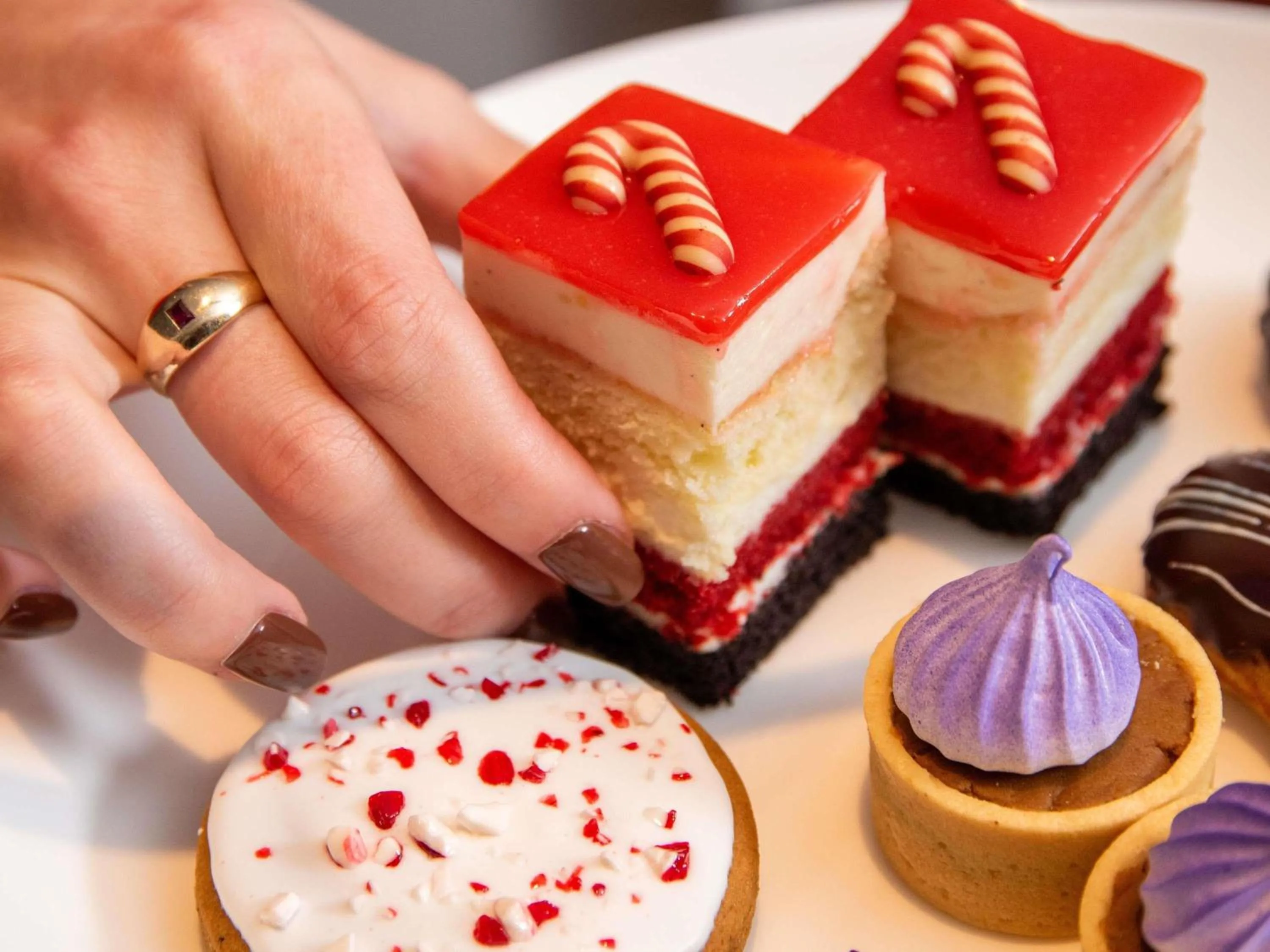 Restaurant/places to eat in Sofitel Chicago Magnificent Mile