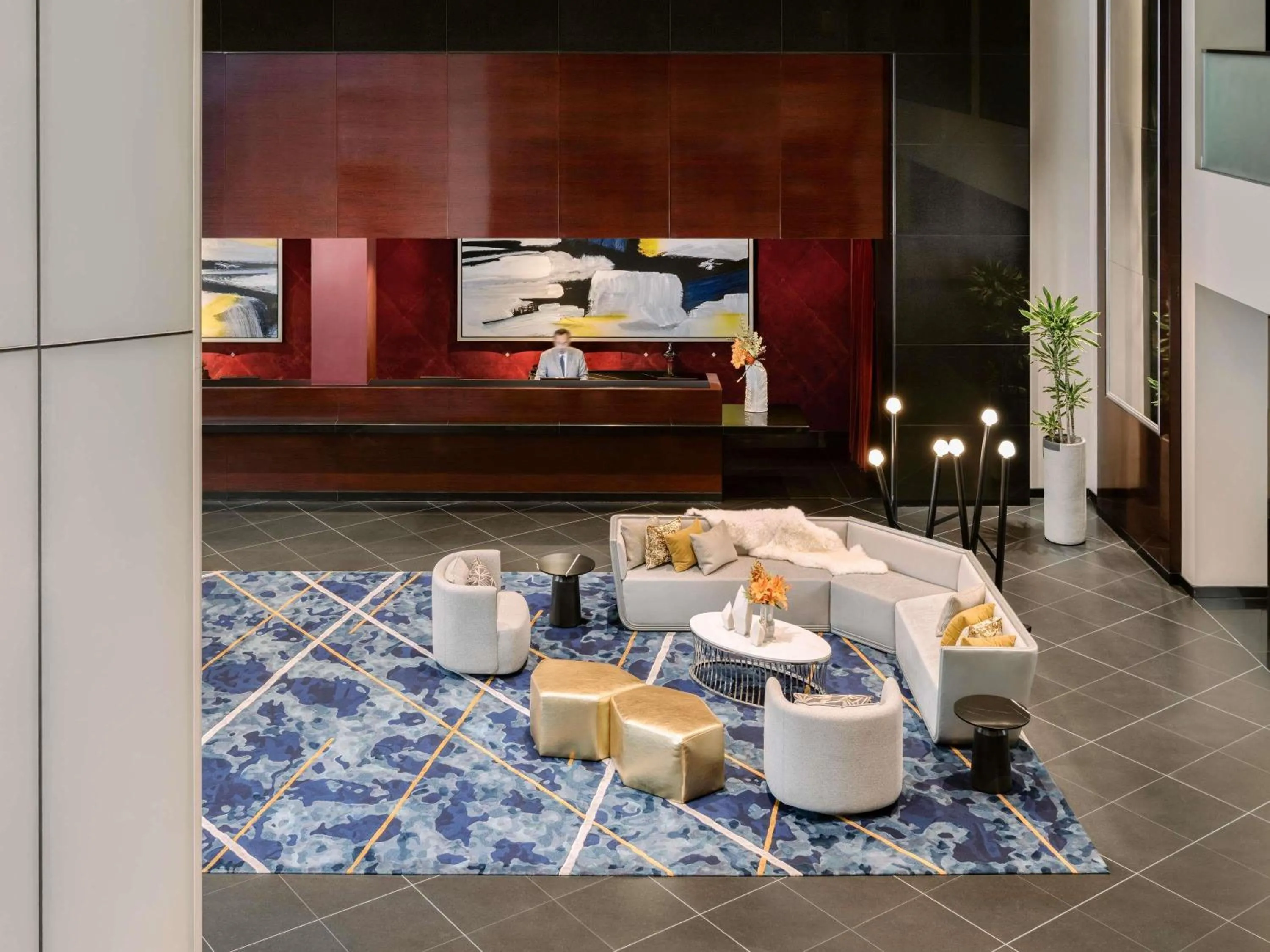 Property building in Sofitel Chicago Magnificent Mile