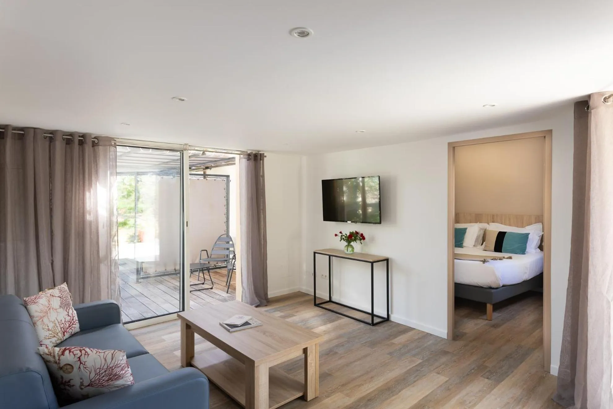 Bed in Golfe Hôtel & Spa Porto-Vecchio