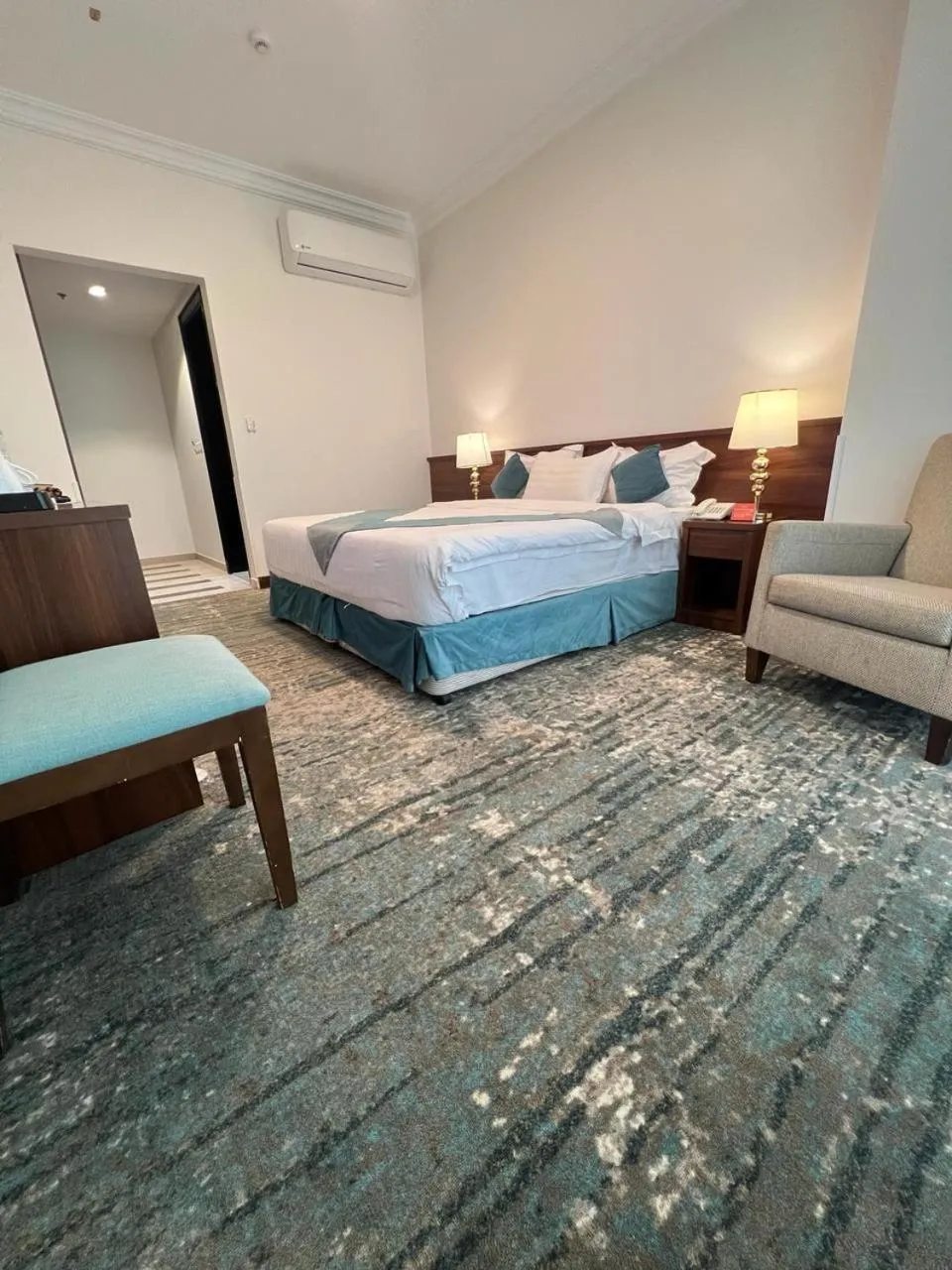 Bedroom, Bed in Zaha Al Madina Hotel