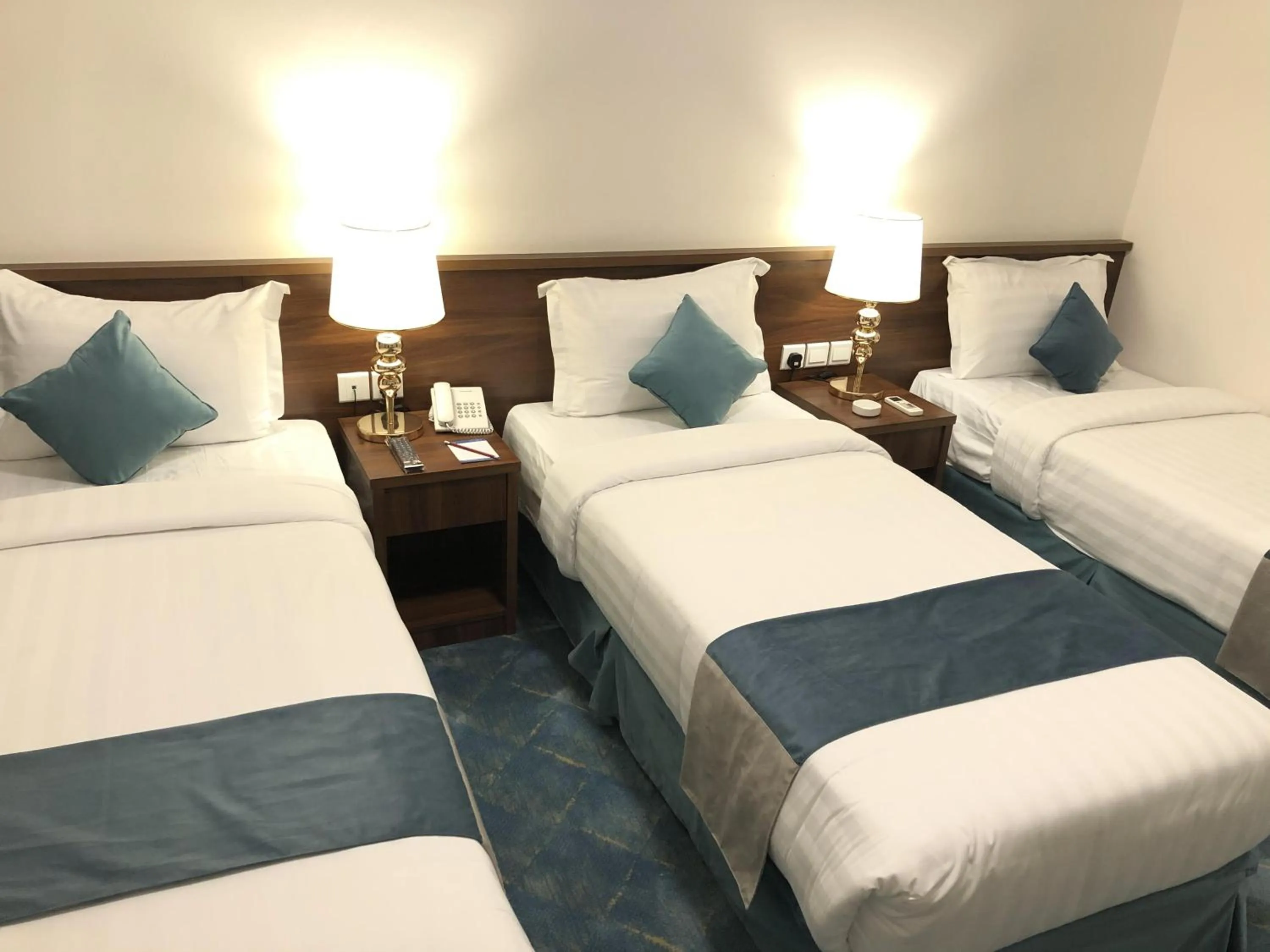 Bedroom, Bed in Zaha Al Madina Hotel