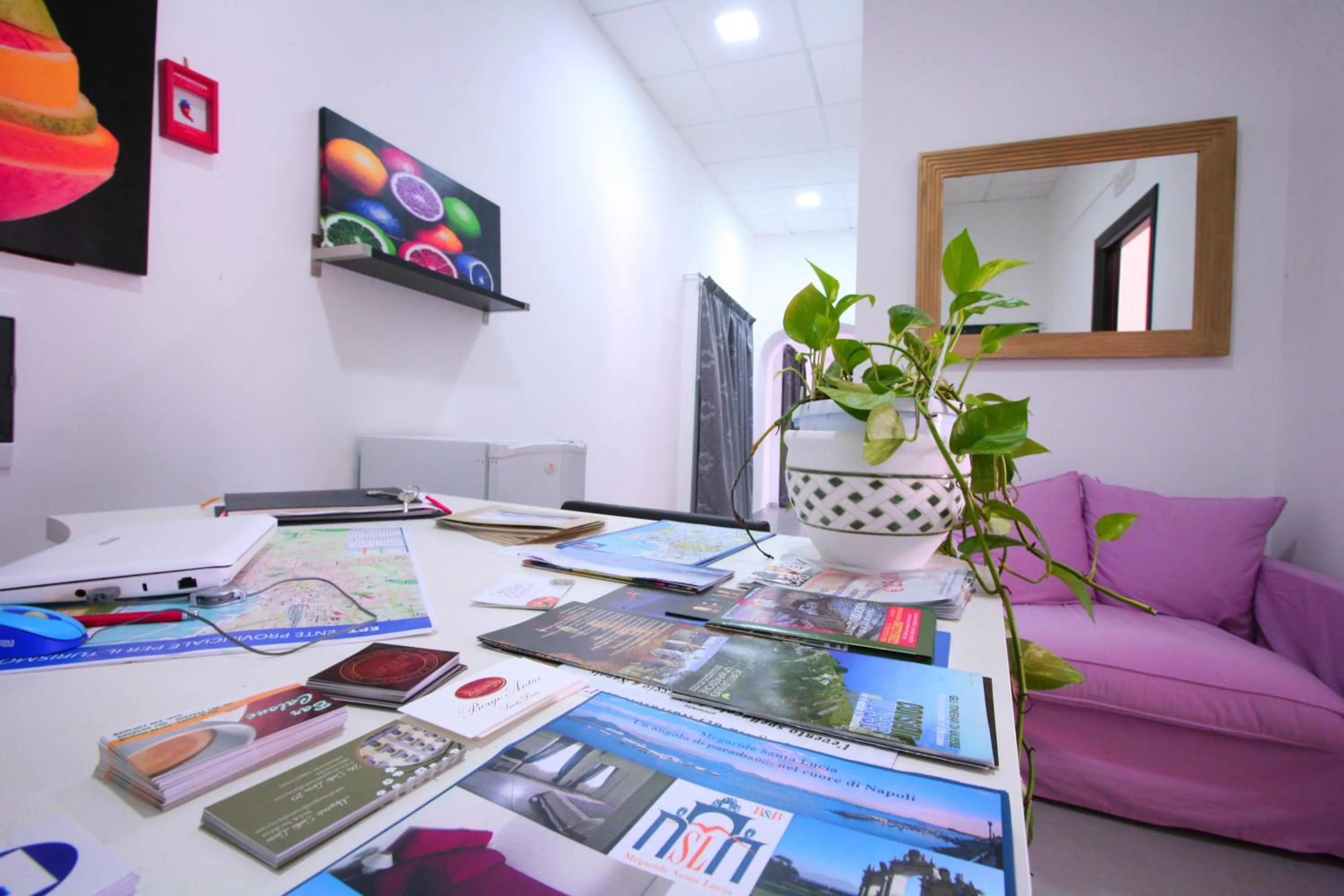 Lobby or reception in Megaride Santa Lucia