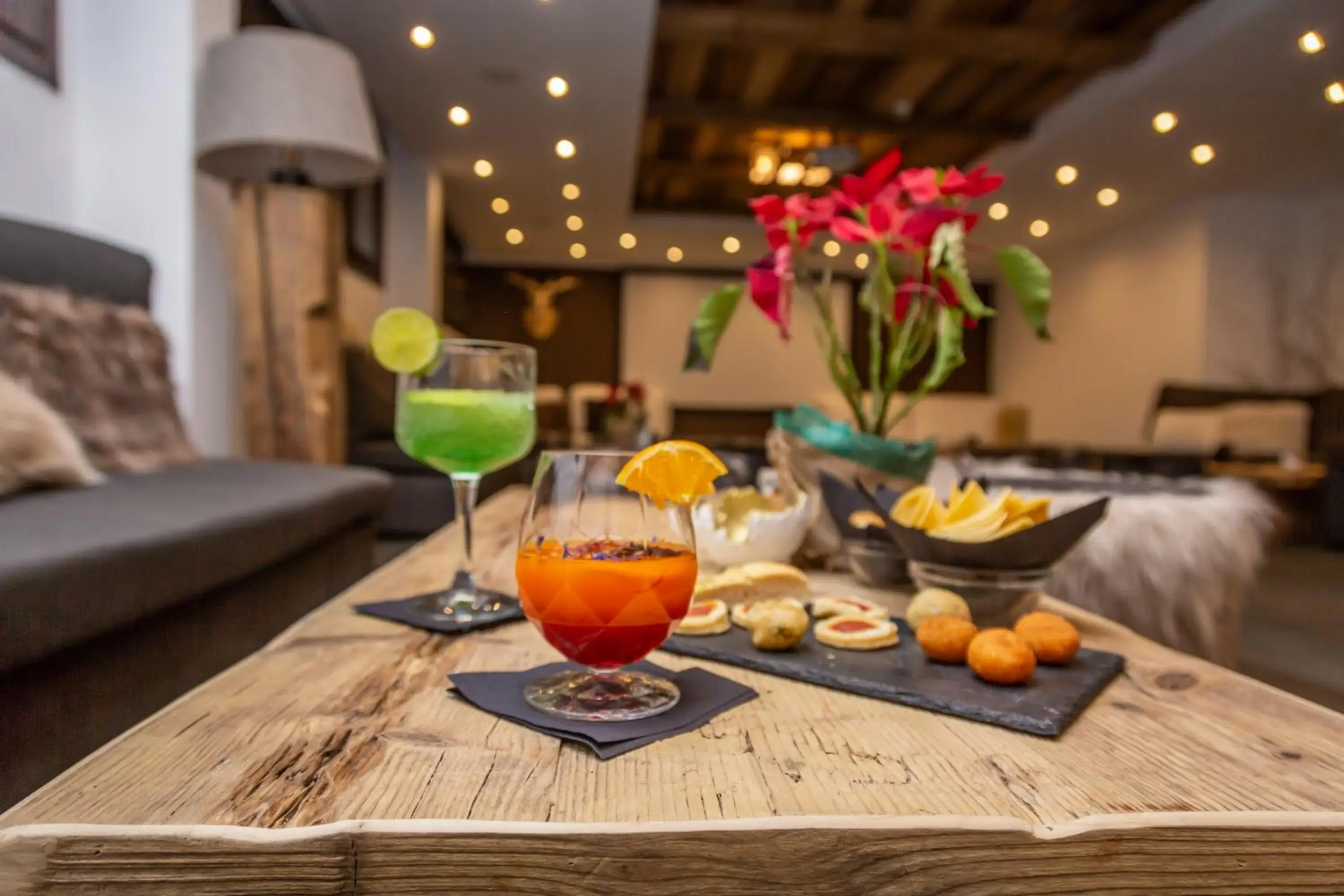 Lounge or bar in Hotel Gran Roc Lounge or bar in Hotel Gran Roc