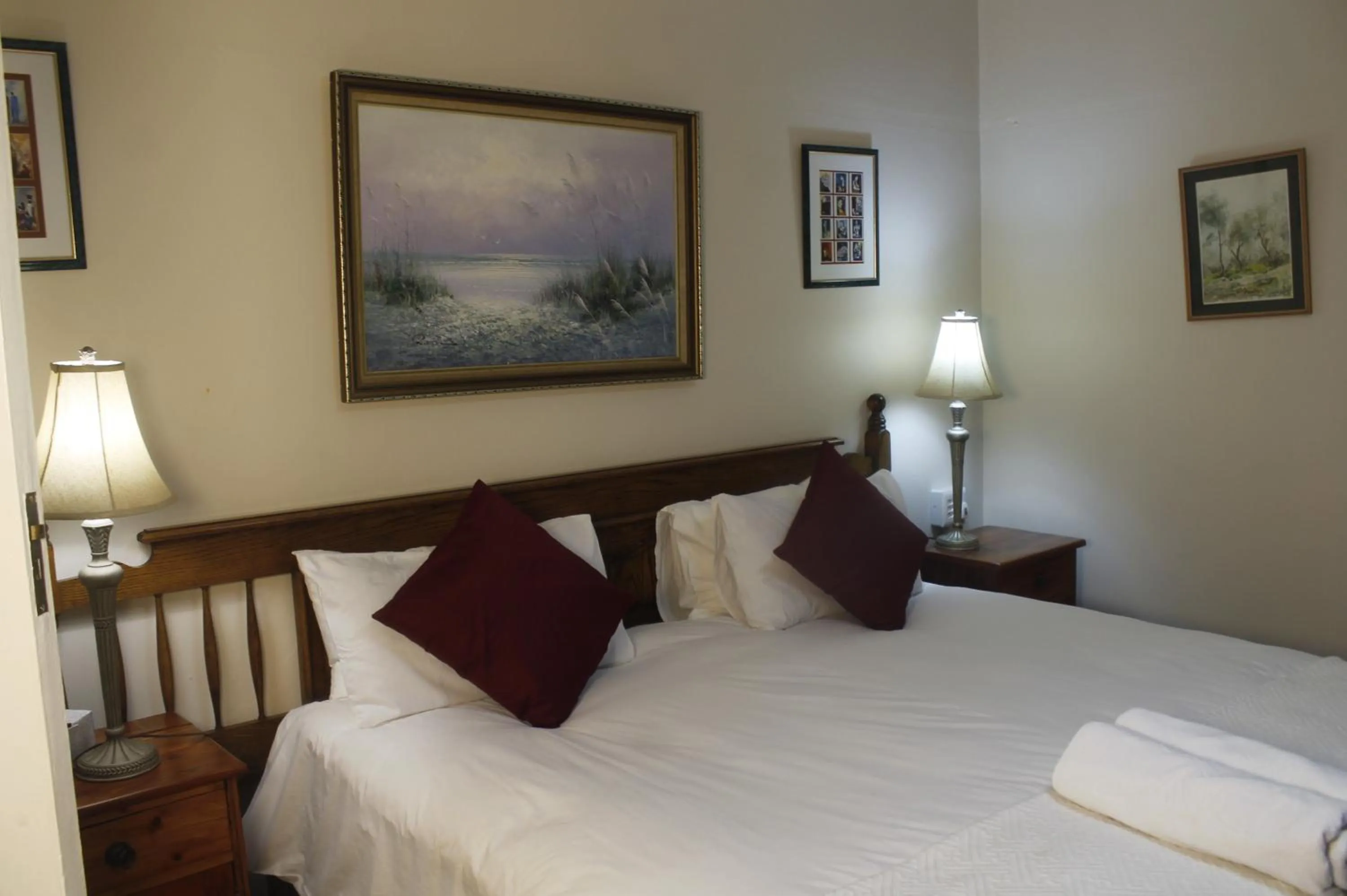 Property building, Bed in Umoya