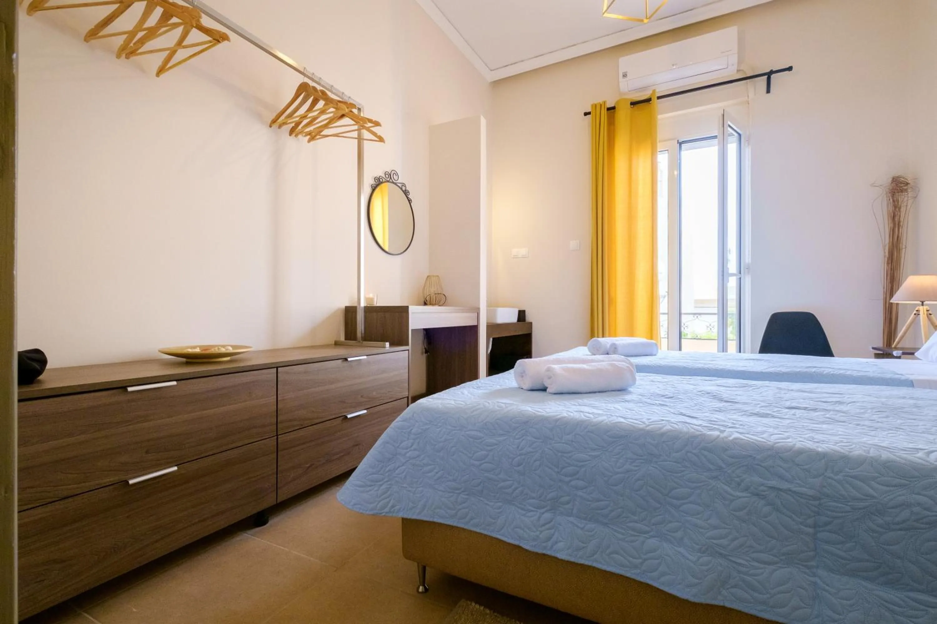 Home with Courtyard in Beating Heart of old Town!