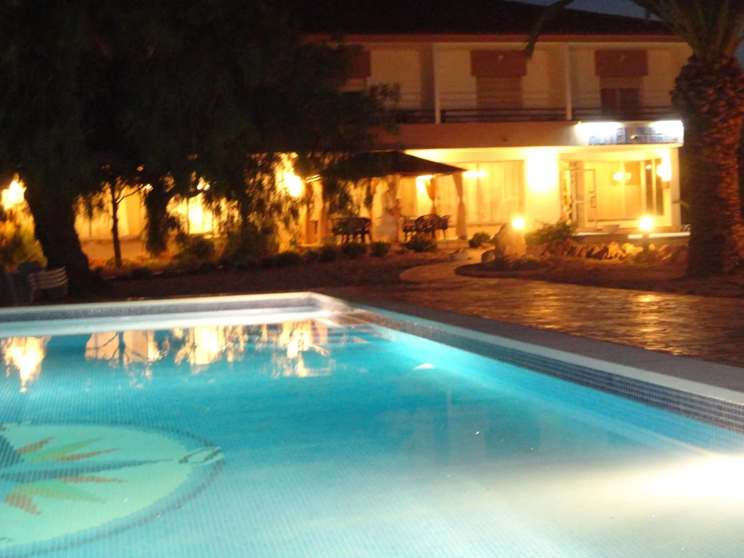 Swimming pool in Hotel Plaza Miami - Sólo Adultos
