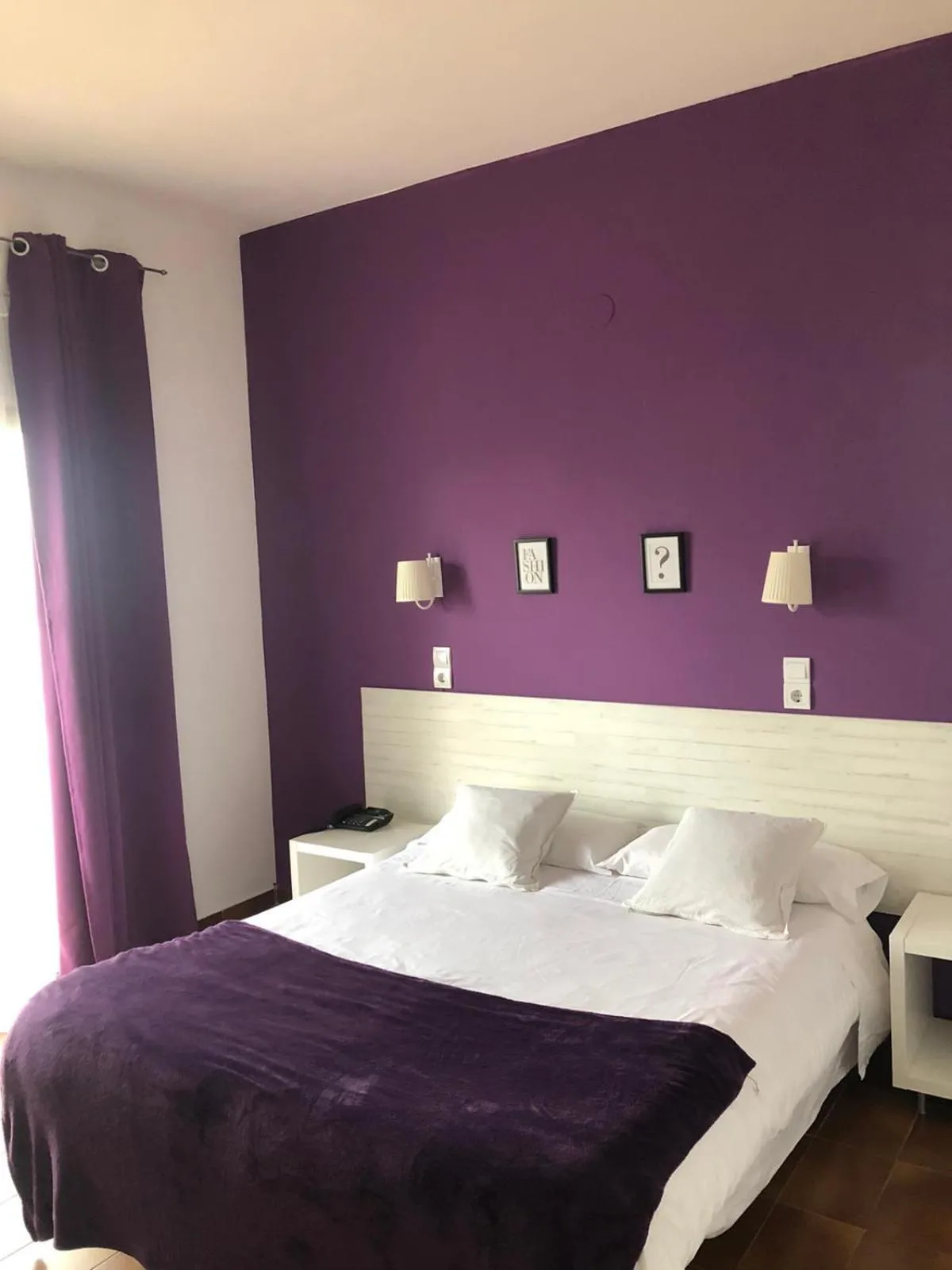 Bed in Hotel Plaza Miami - Sólo Adultos