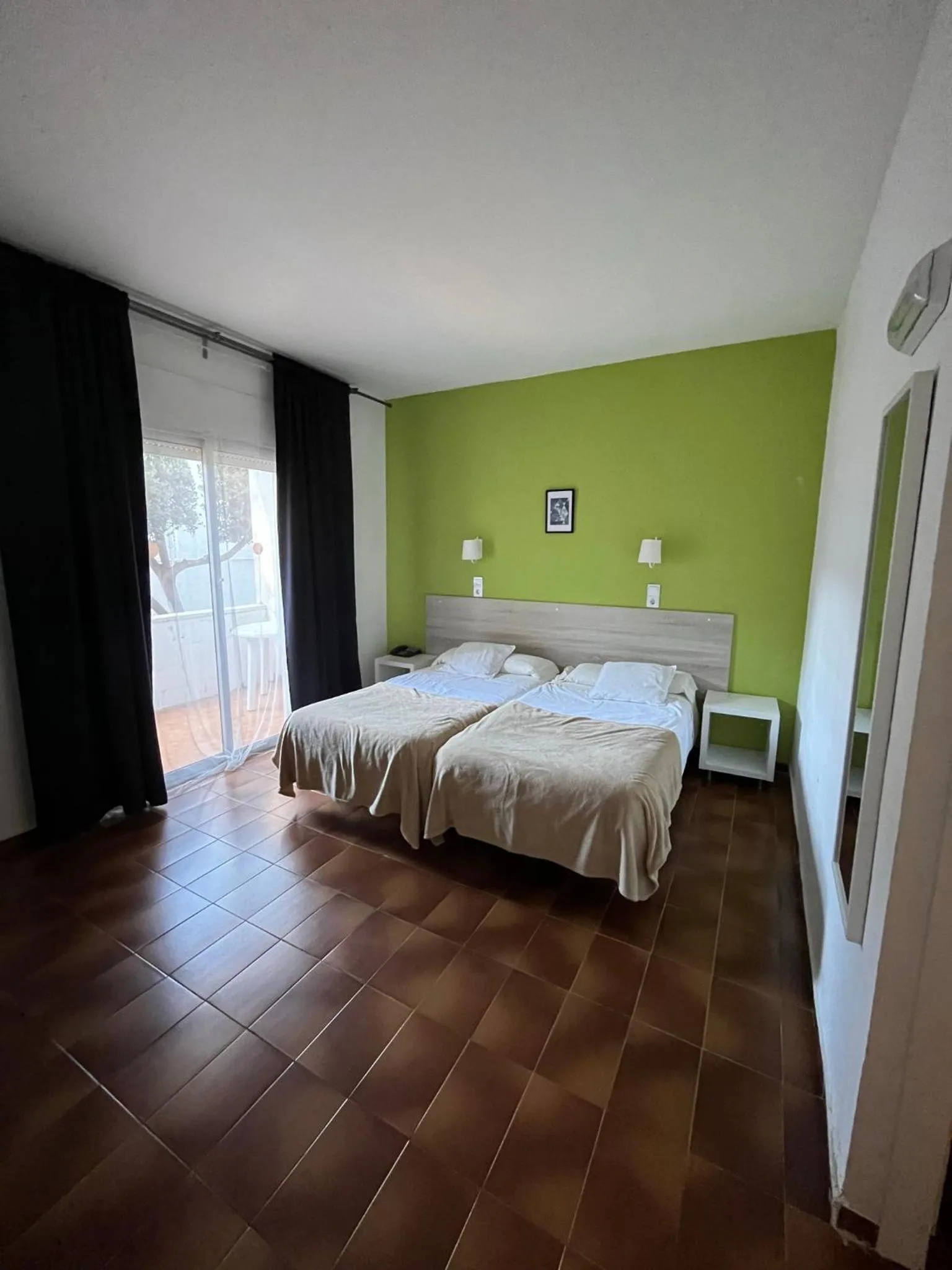 Bedroom, Bed in Hotel Plaza Miami - Sólo Adultos