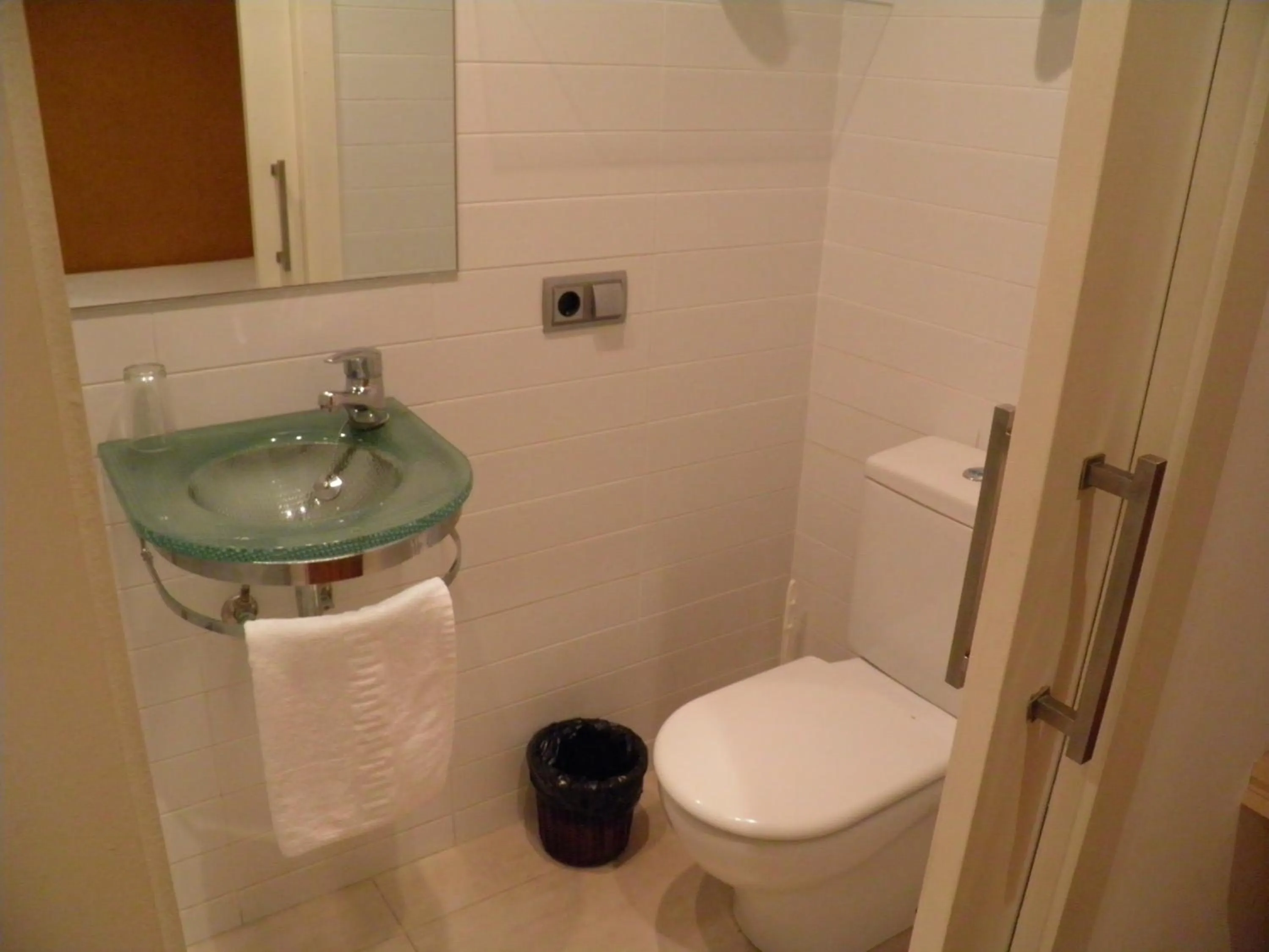 Bathroom in Hotel Annex - Rey Don Jaime I