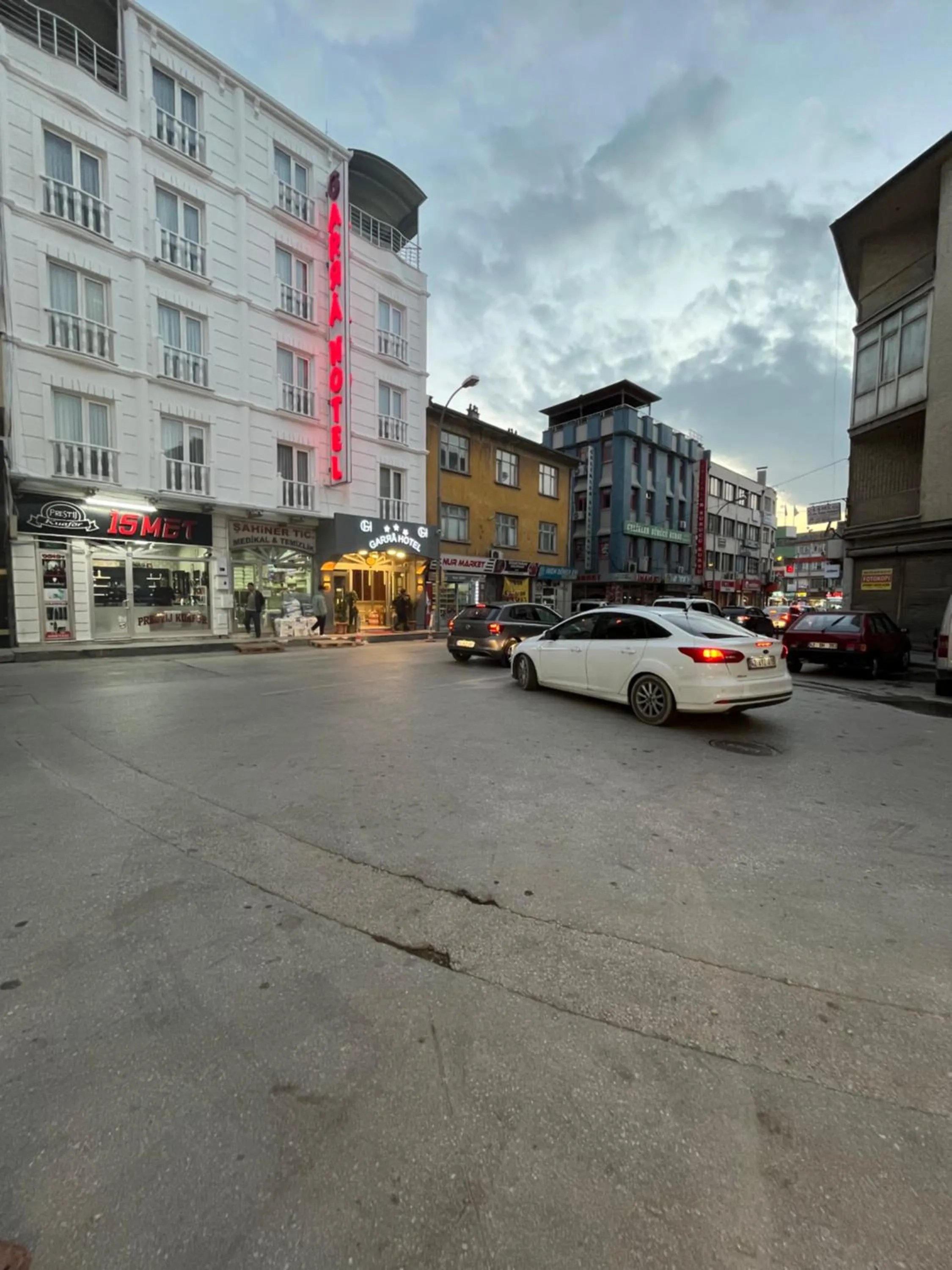 Property building in Garra Hotel