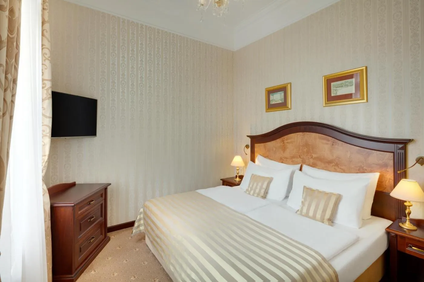 Photo of the whole room, Bed in Ensana Nové Lázně