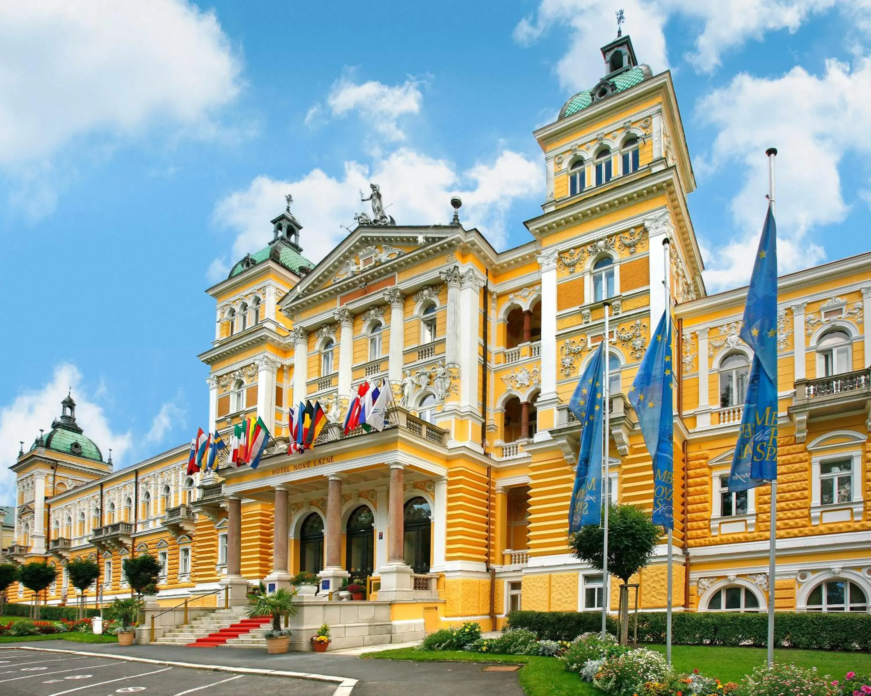 Facade/entrance in Ensana Nové Lázně Facade/entrance in Ensana Nové Lázně