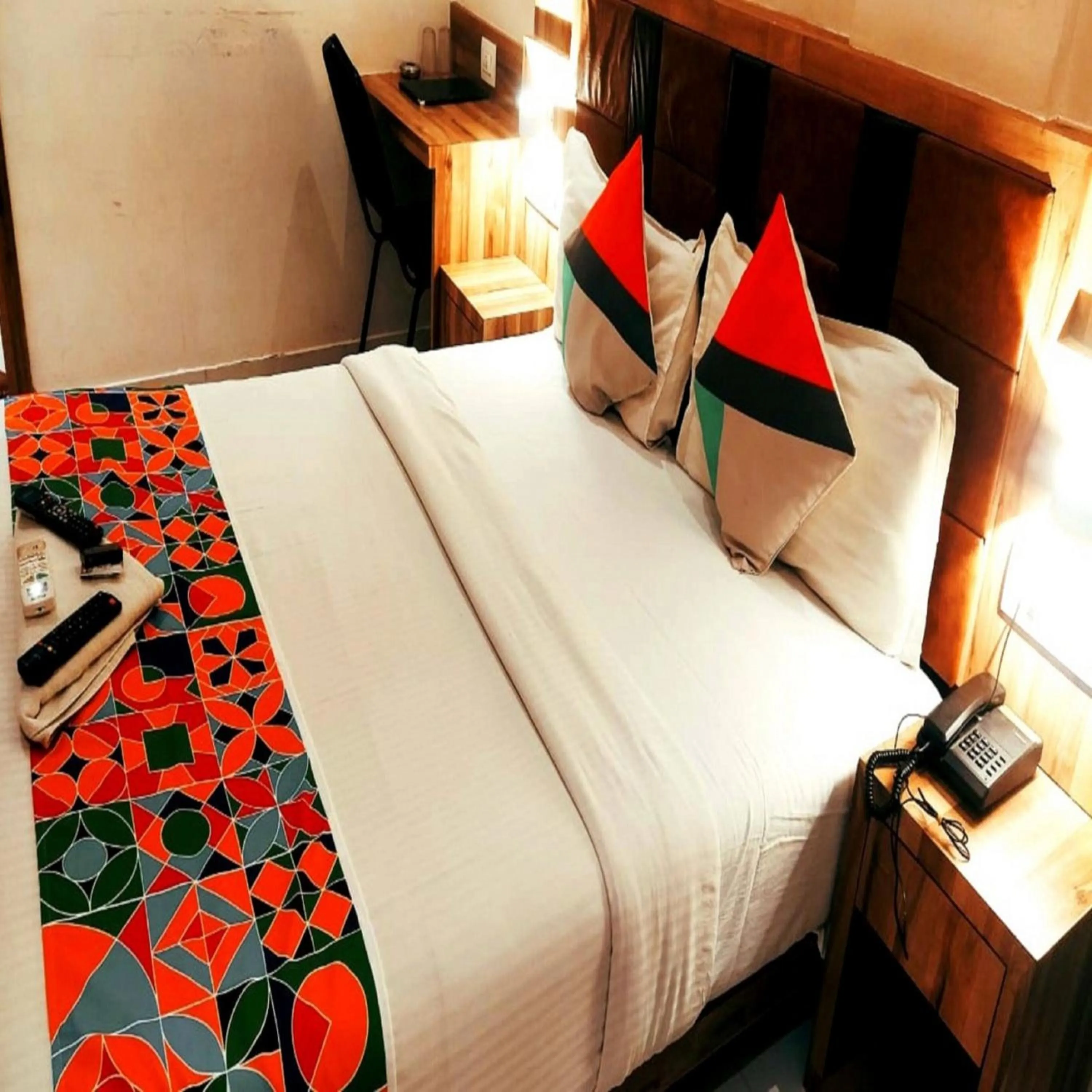 Bed in GATEWAY INN