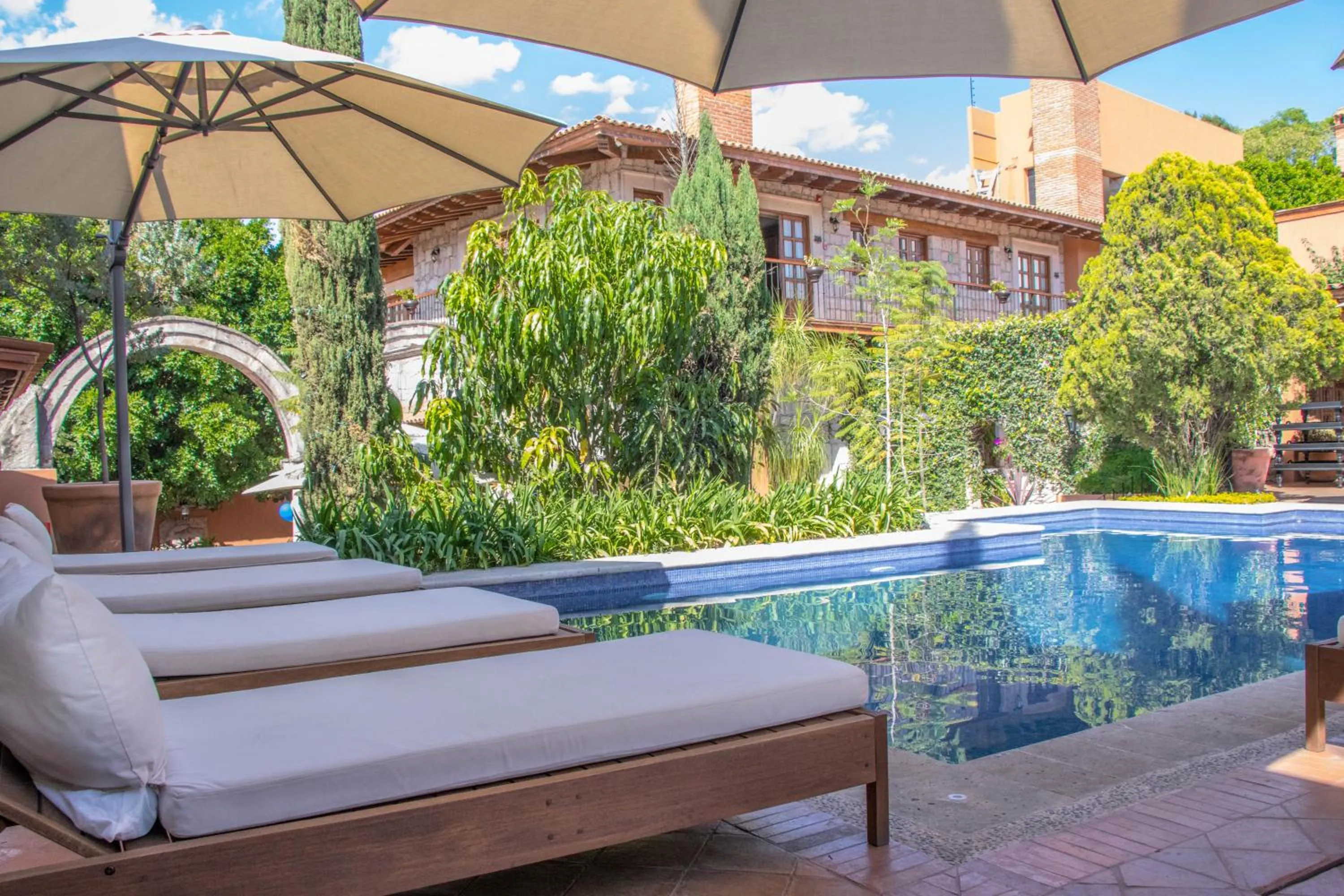 Swimming pool in Gamma Morelia Vista Bella